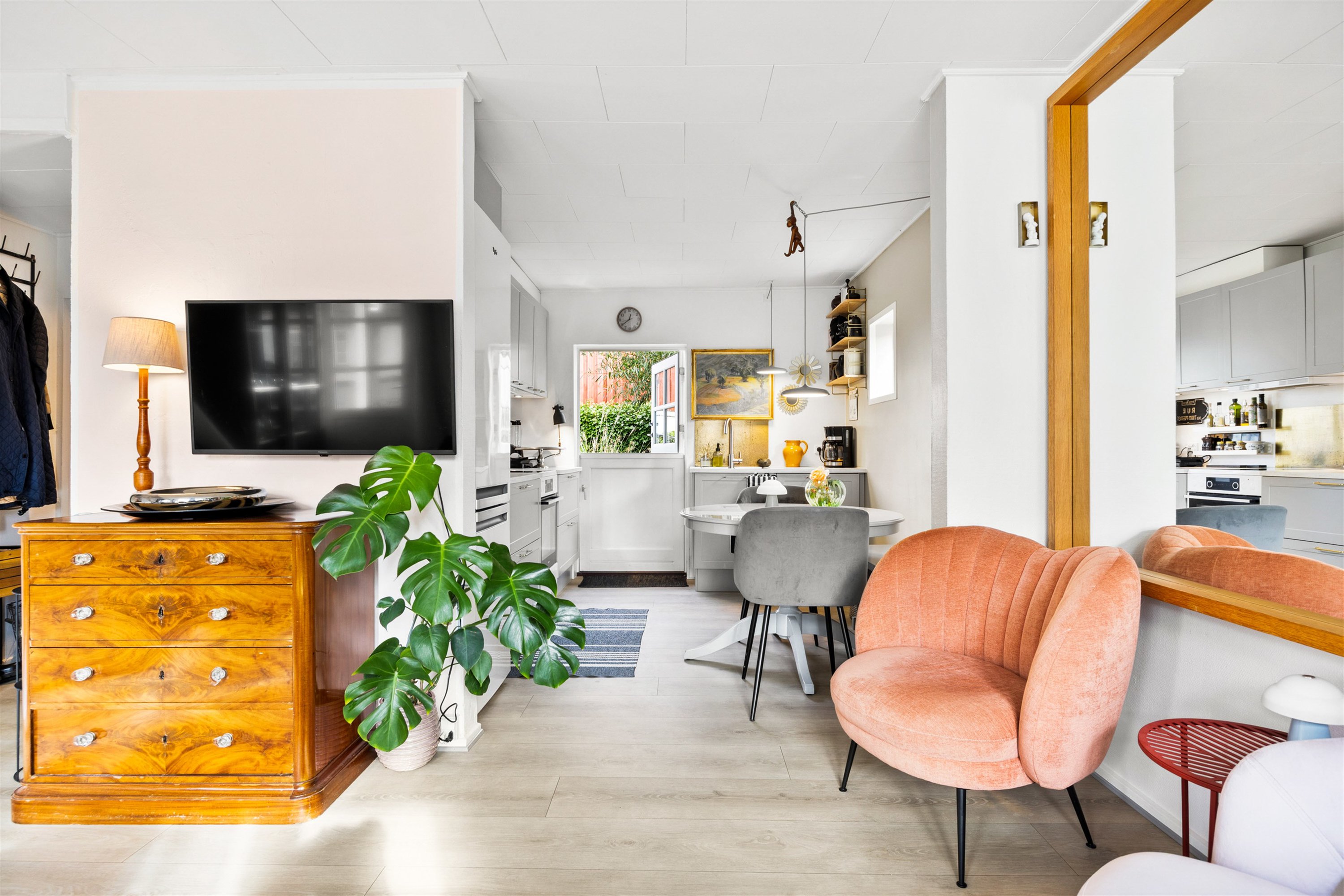 Fremhævet stue billede i fuldskærmstilstand. Billede af Gilleleje Hovedgade 41A, 3250 Gilleleje