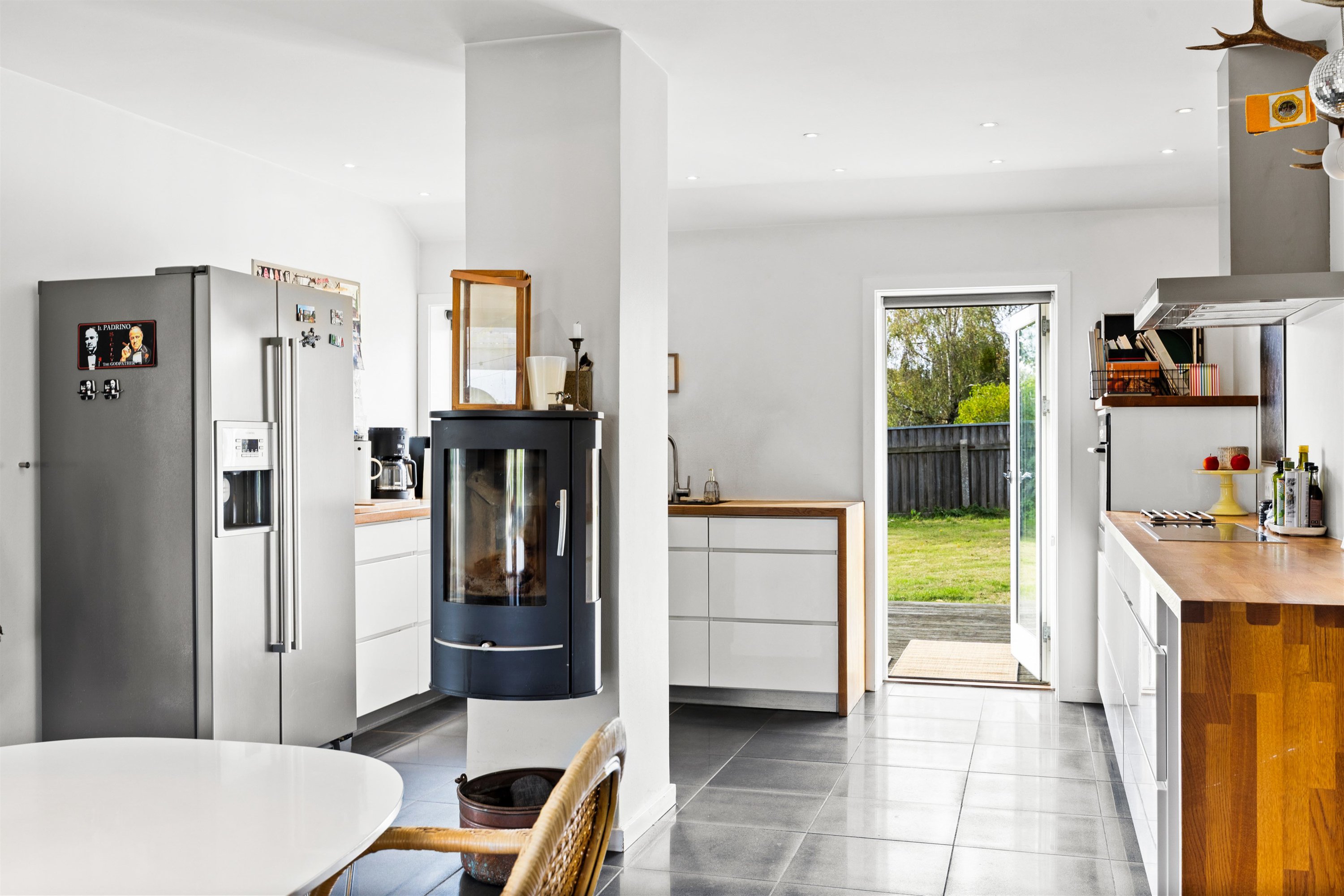 Fremhævet køkken billede i fuldskærmstilstand. Billede af Højdevej 1, 3250 Gilleleje