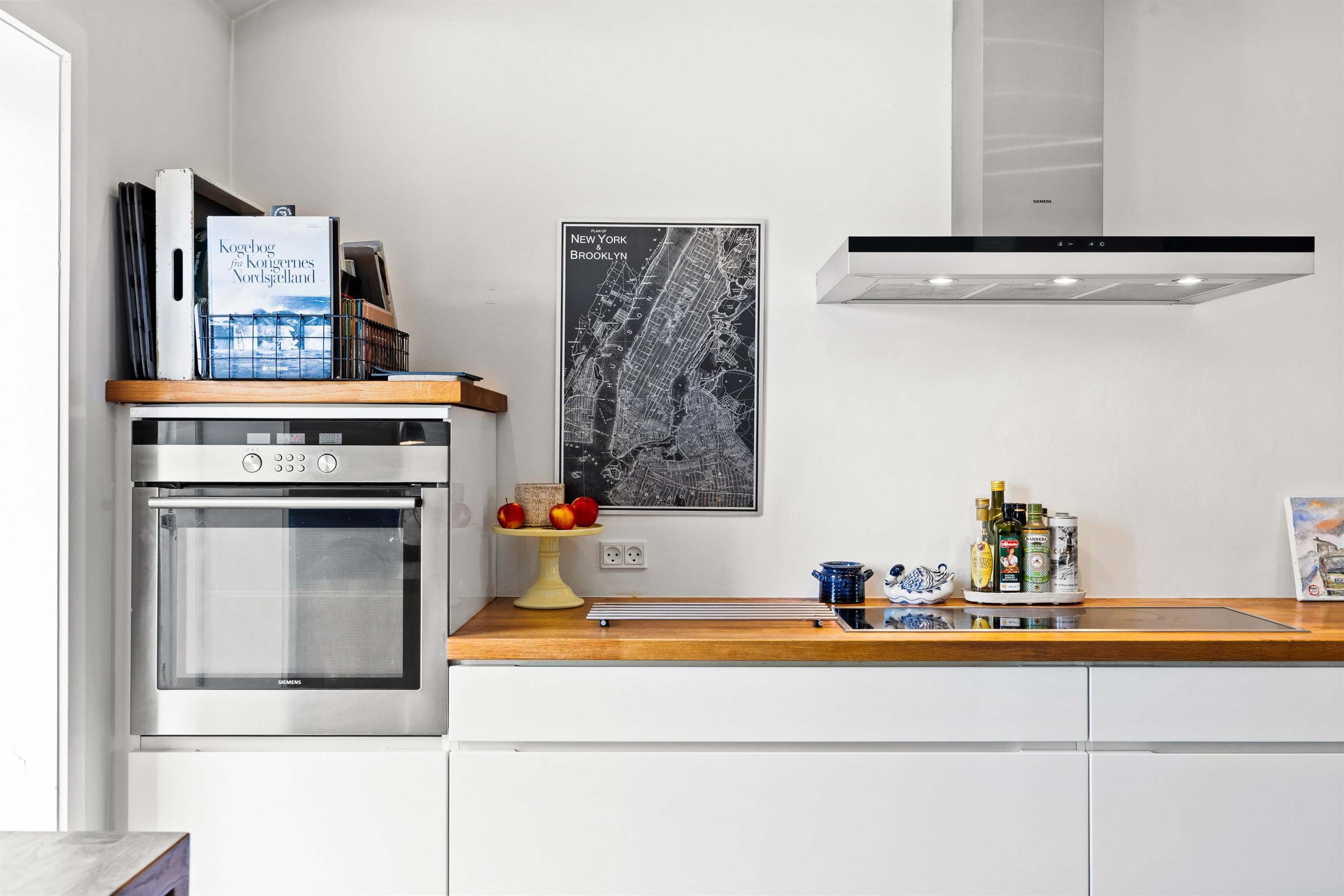 Fremhævet køkken billede i fuldskærmstilstand. Billede af Højdevej 1, 3250 Gilleleje