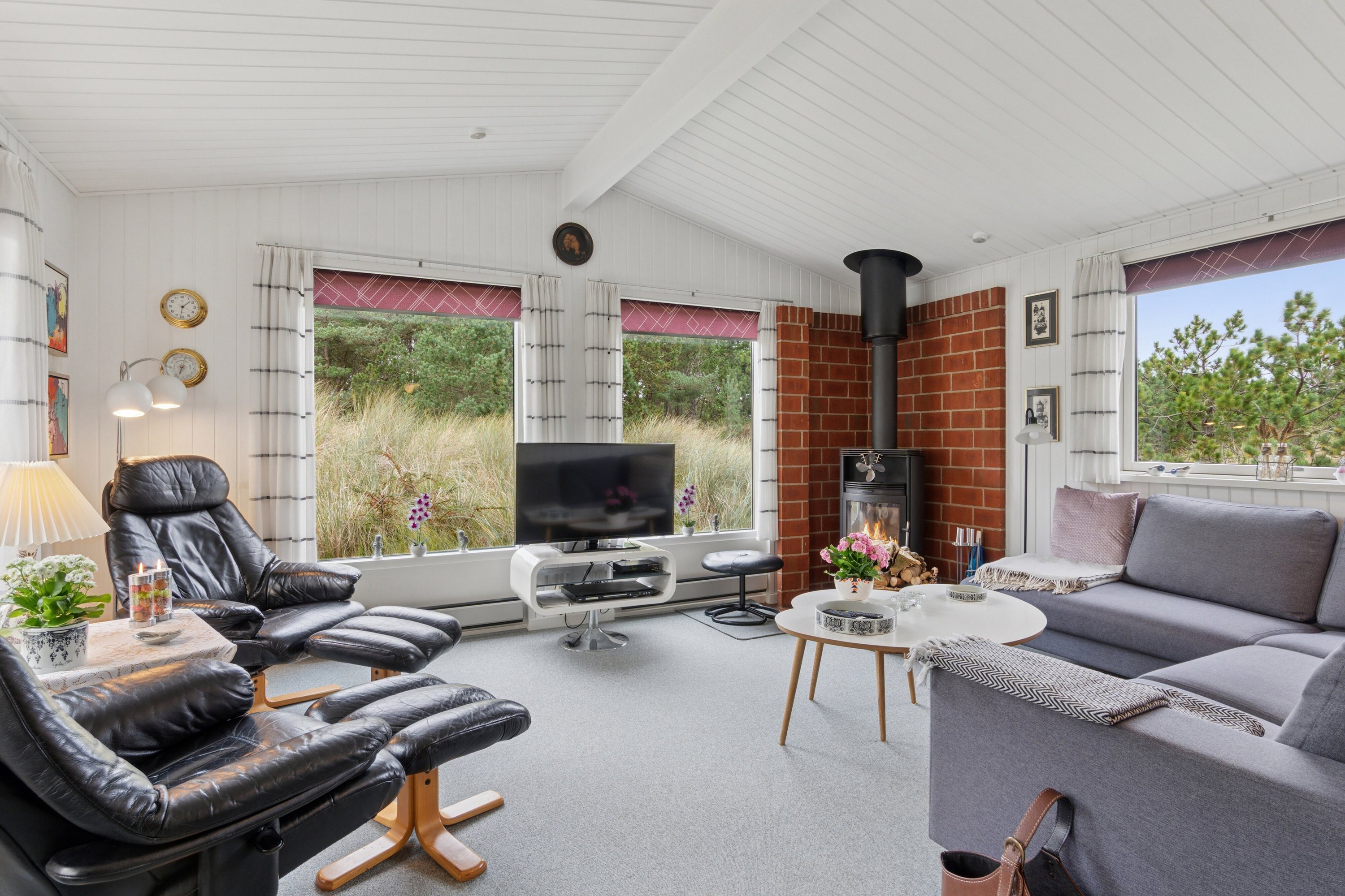 Fremhævet stue billede i fuldskærmstilstand. Billede af Havtornvej 4, Vorupør, 7700 Thisted