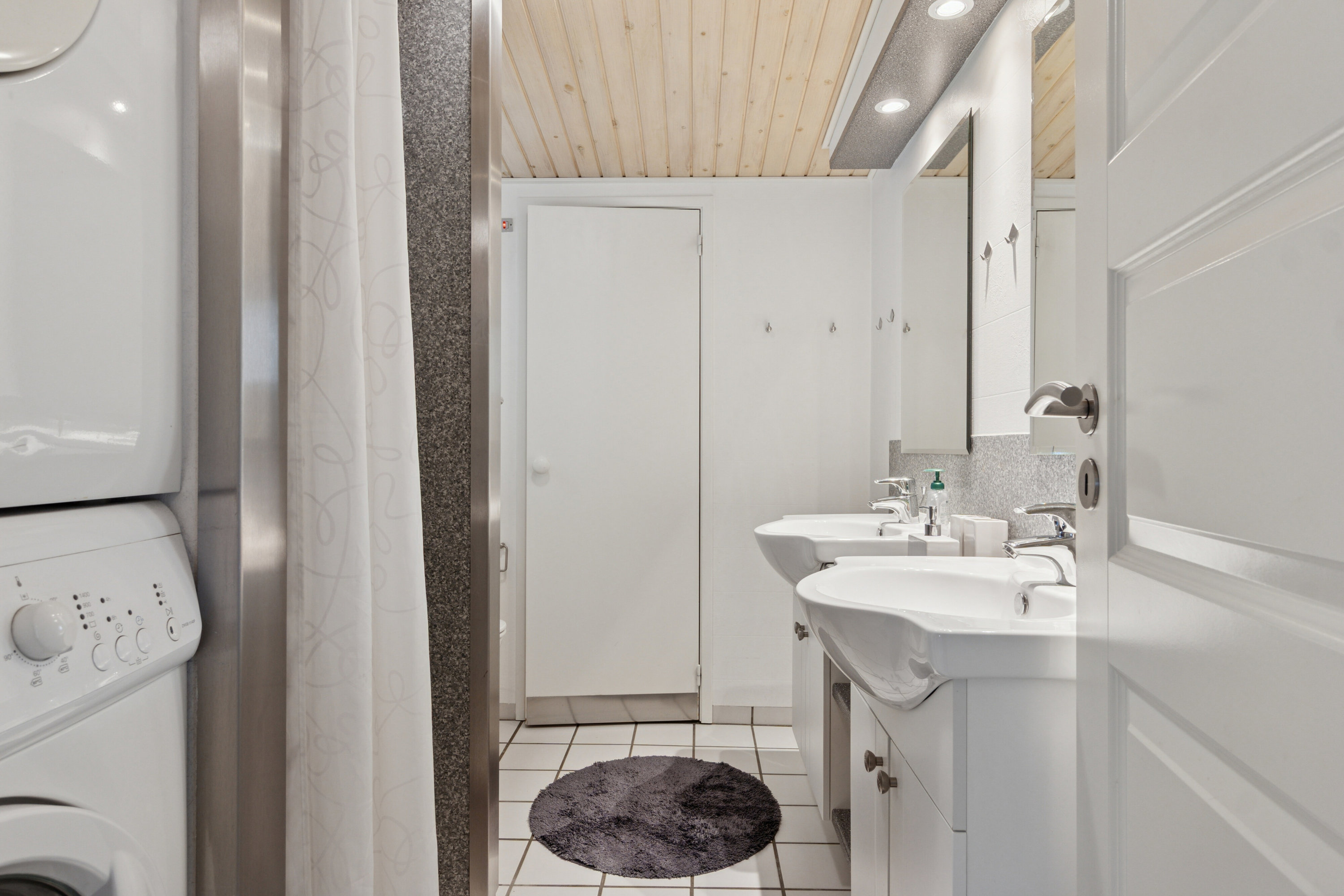 Fremhævet badeværelse billede i fuldskærmstilstand. Billede af Havtornvej 4, Vorupør, 7700 Thisted