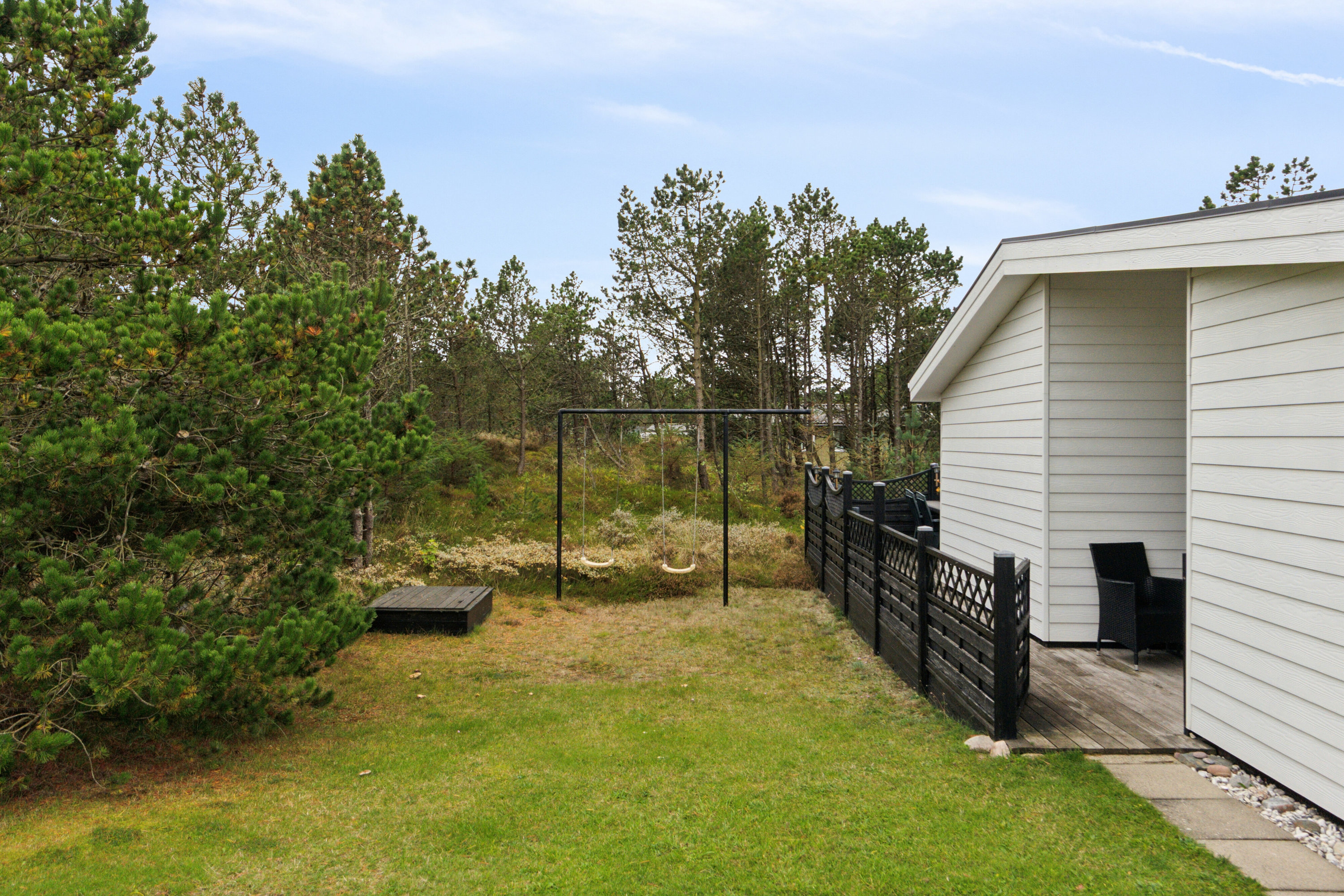 Fremhævet set fra haven billede i fuldskærmstilstand. Billede af Havtornvej 4, Vorupør, 7700 Thisted