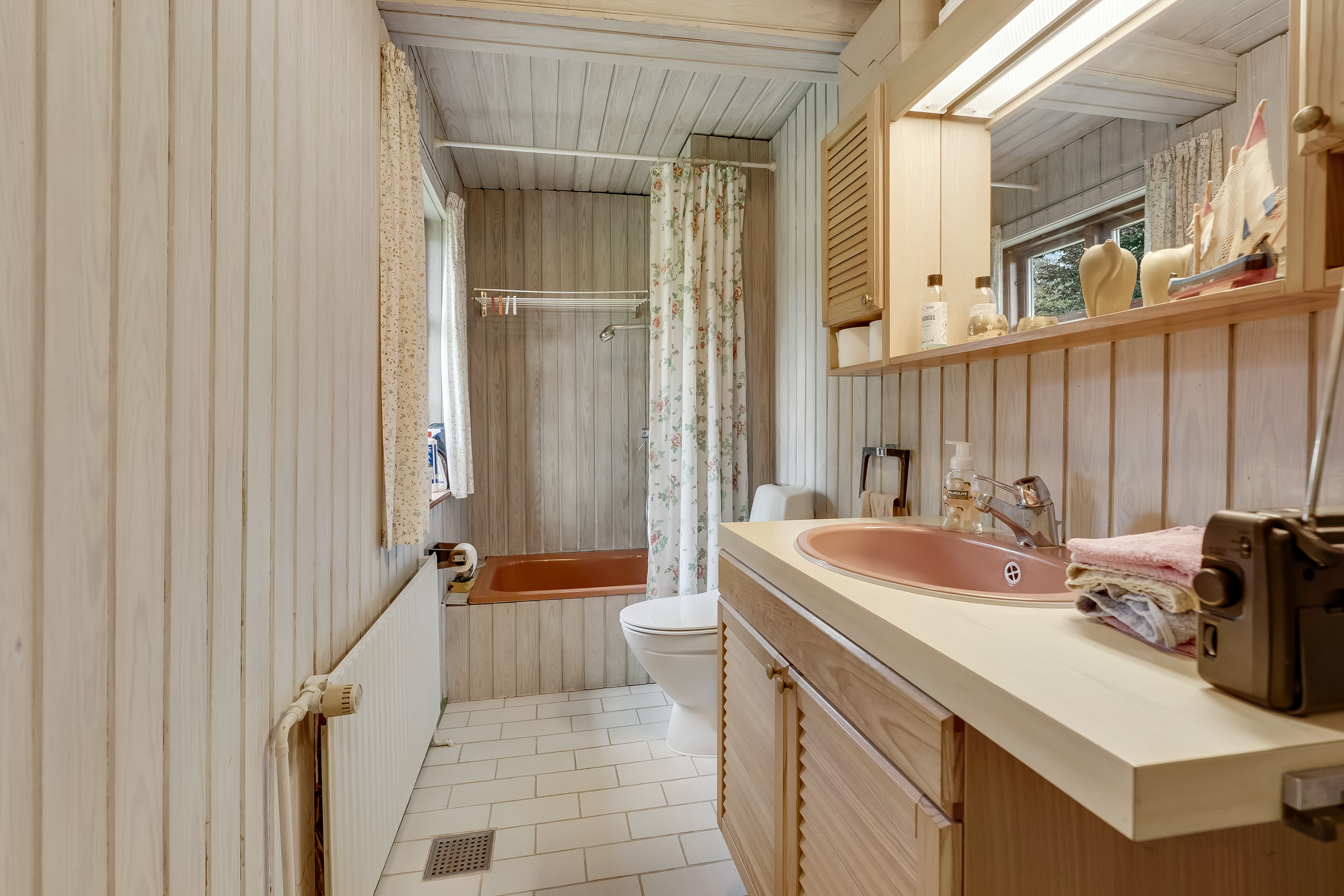 Fremhævet badeværelse billede i fuldskærmstilstand. Billede af Bøgetvej 14, Utterslev, 4913 Horslunde