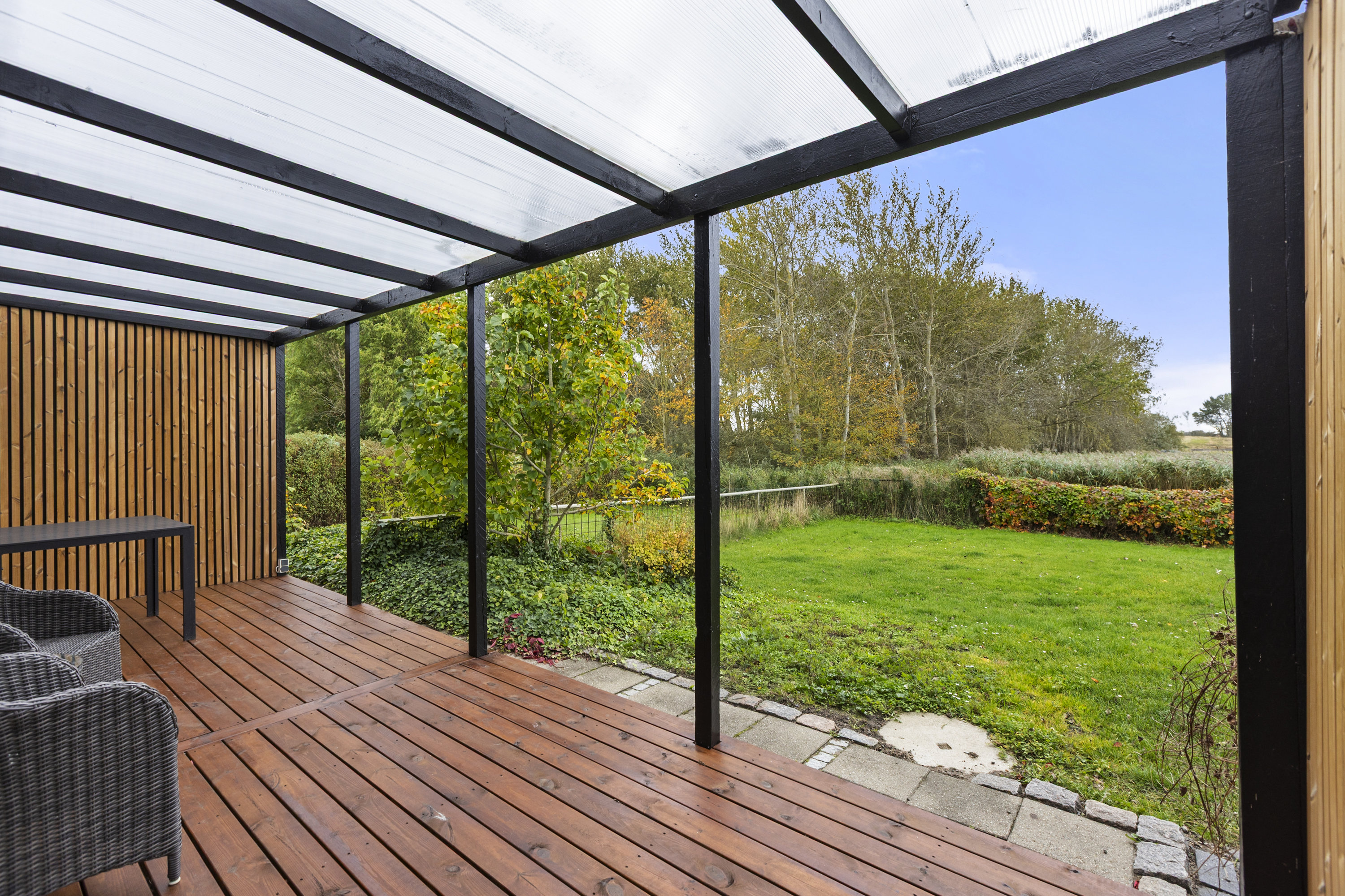 Fremhævet terrasse billede i fuldskærmstilstand. Billede af Broholmvej 126, 4220 Korsør