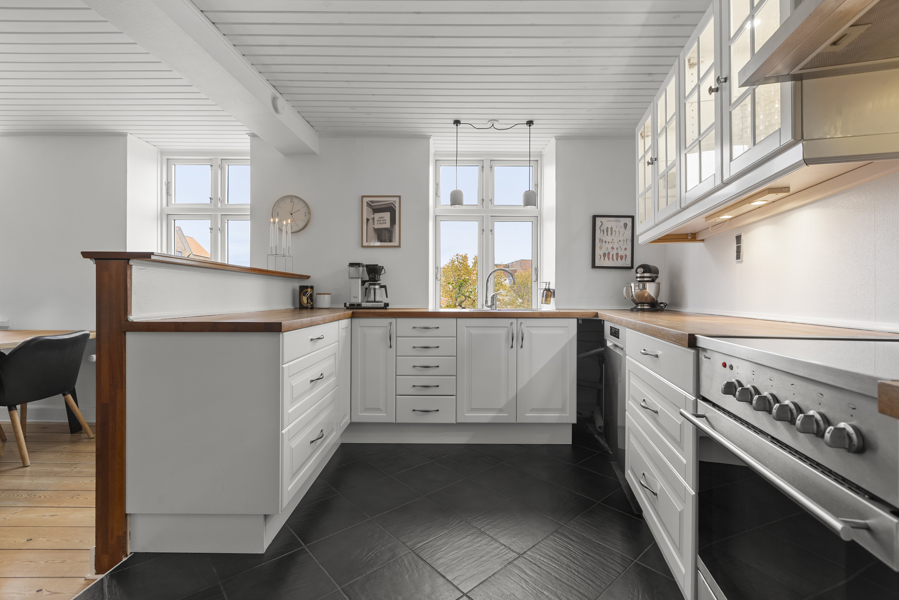 Fremhævet køkken billede i fuldskærmstilstand. Billede af Havnegade 5, 2., 4220 Korsør