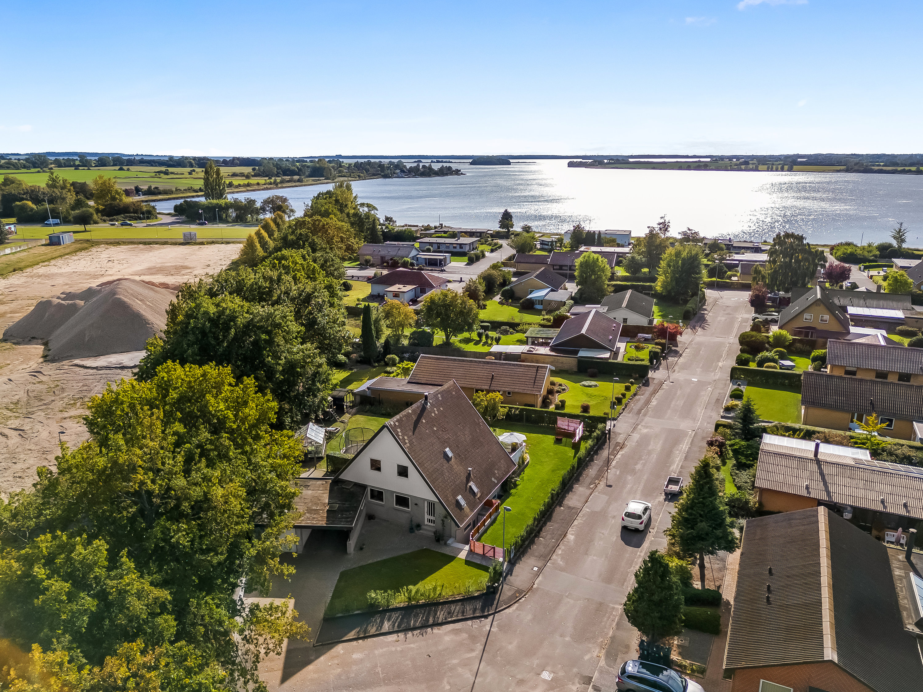 Villa: Luftfoto på Luxemborgvej 8, 4800 Nykøbing F