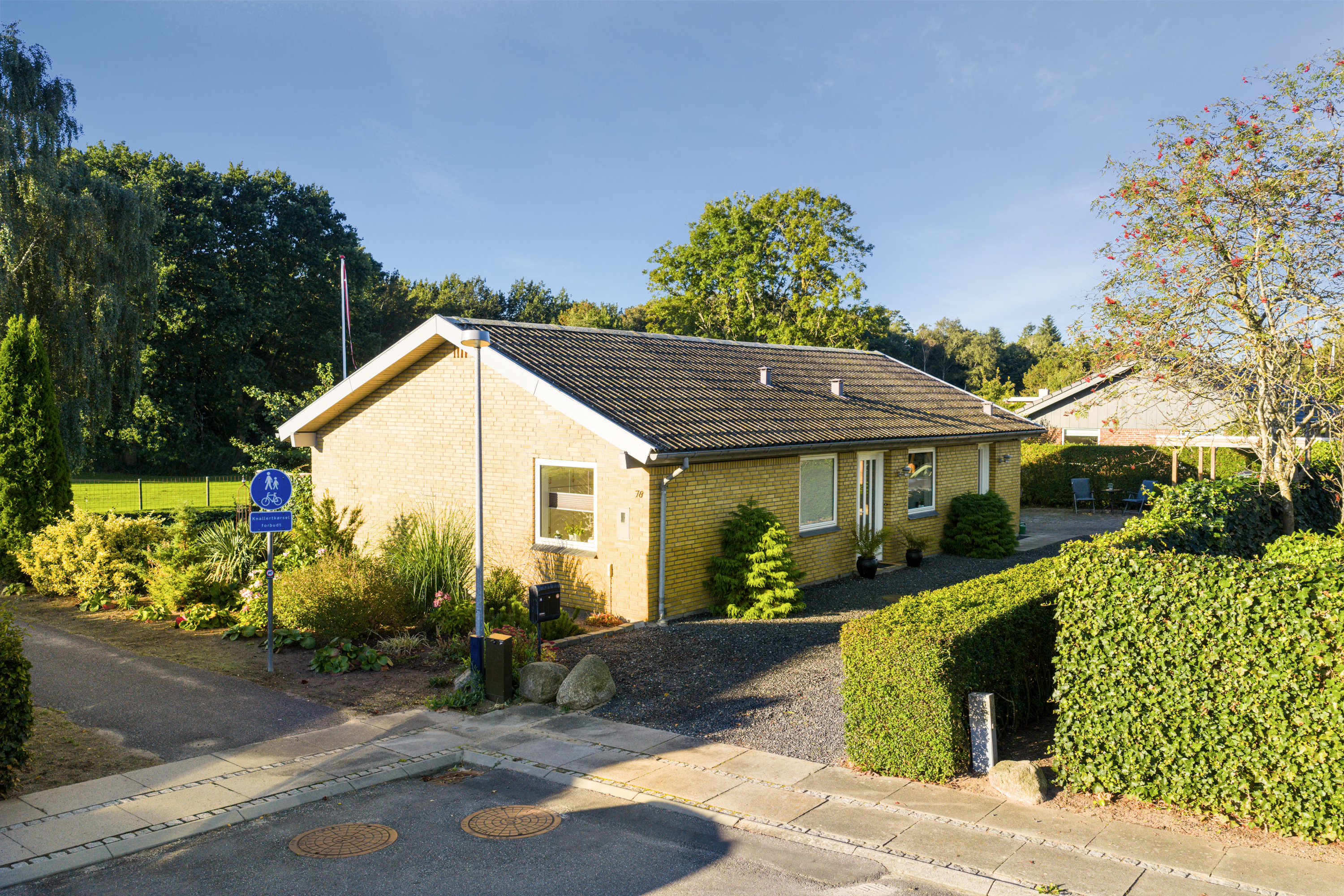 Villa: Facade på Bøgevej 78, 5683 Haarby