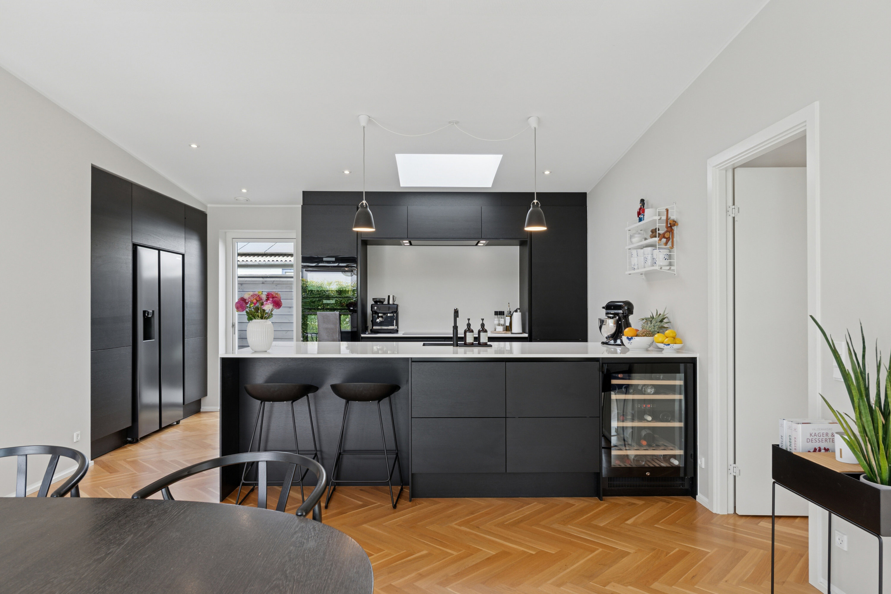 Fremhævet køkken billede i fuldskærmstilstand. Billede af Chr. Richardts Vej 16, 5230 Odense M