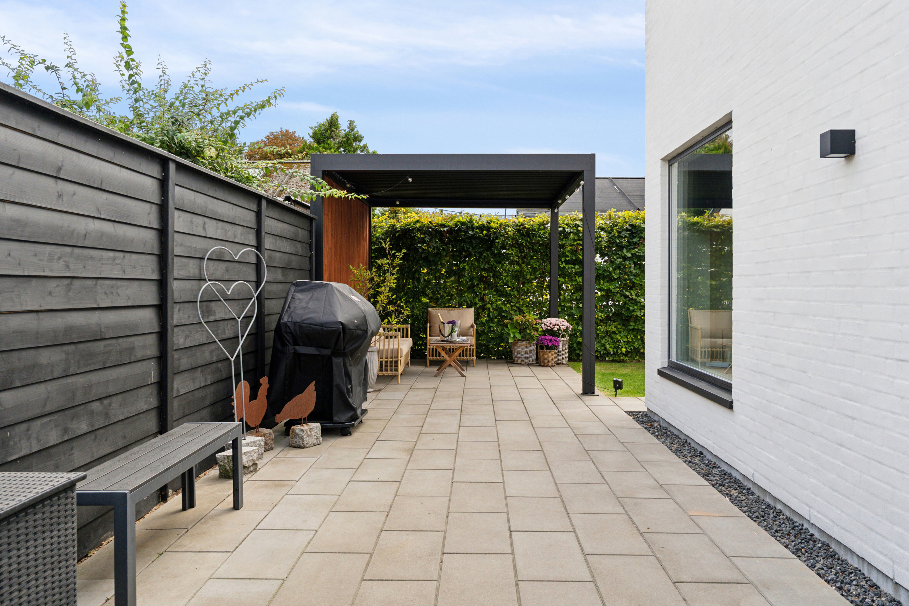 Fremhævet udendørs billede i fuldskærmstilstand. Billede af Chr. Richardts Vej 16, 5230 Odense M