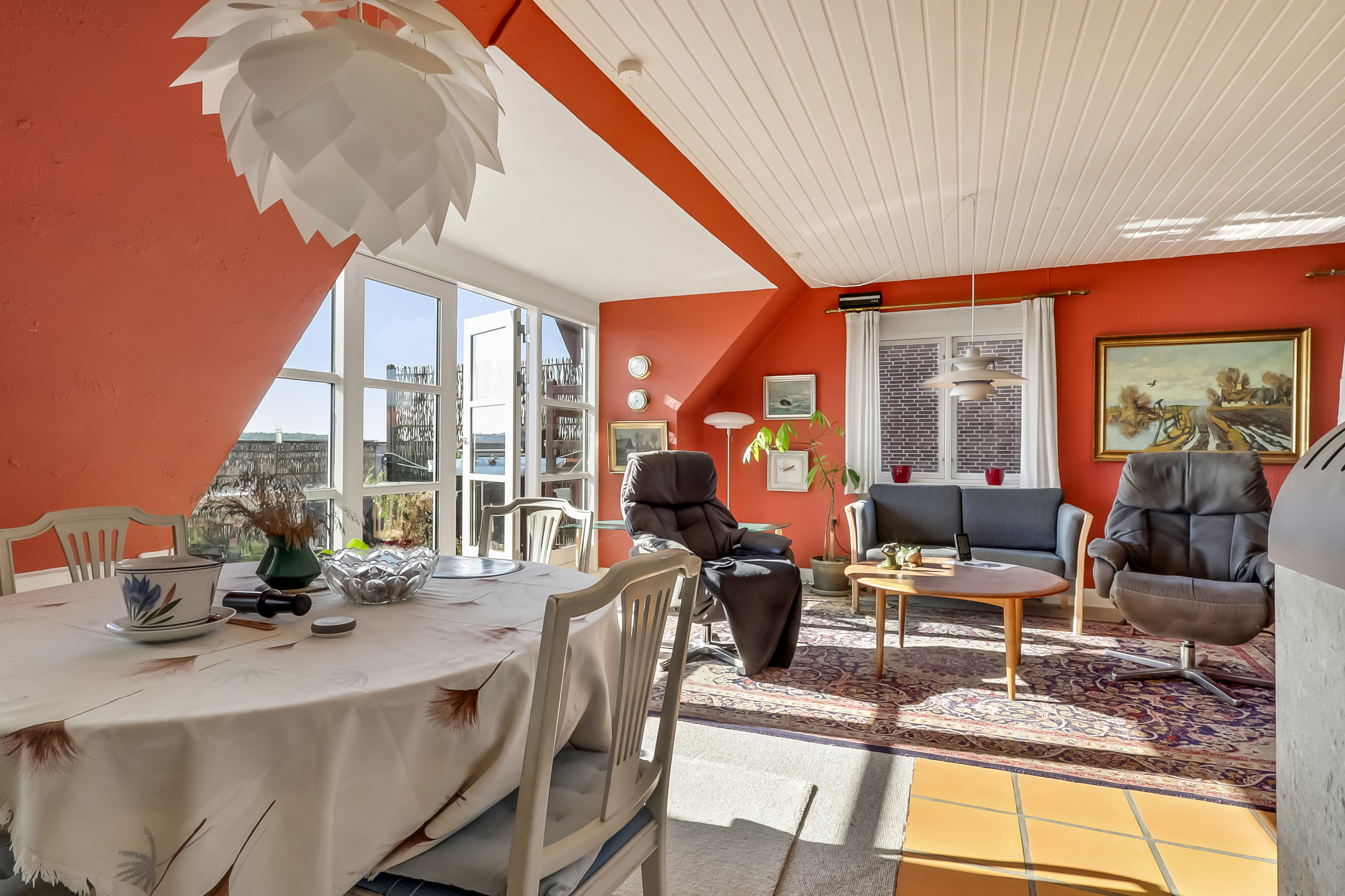 Fremhævet stue billede i fuldskærmstilstand. Billede af Marstrandsvej 2, 5700 Svendborg