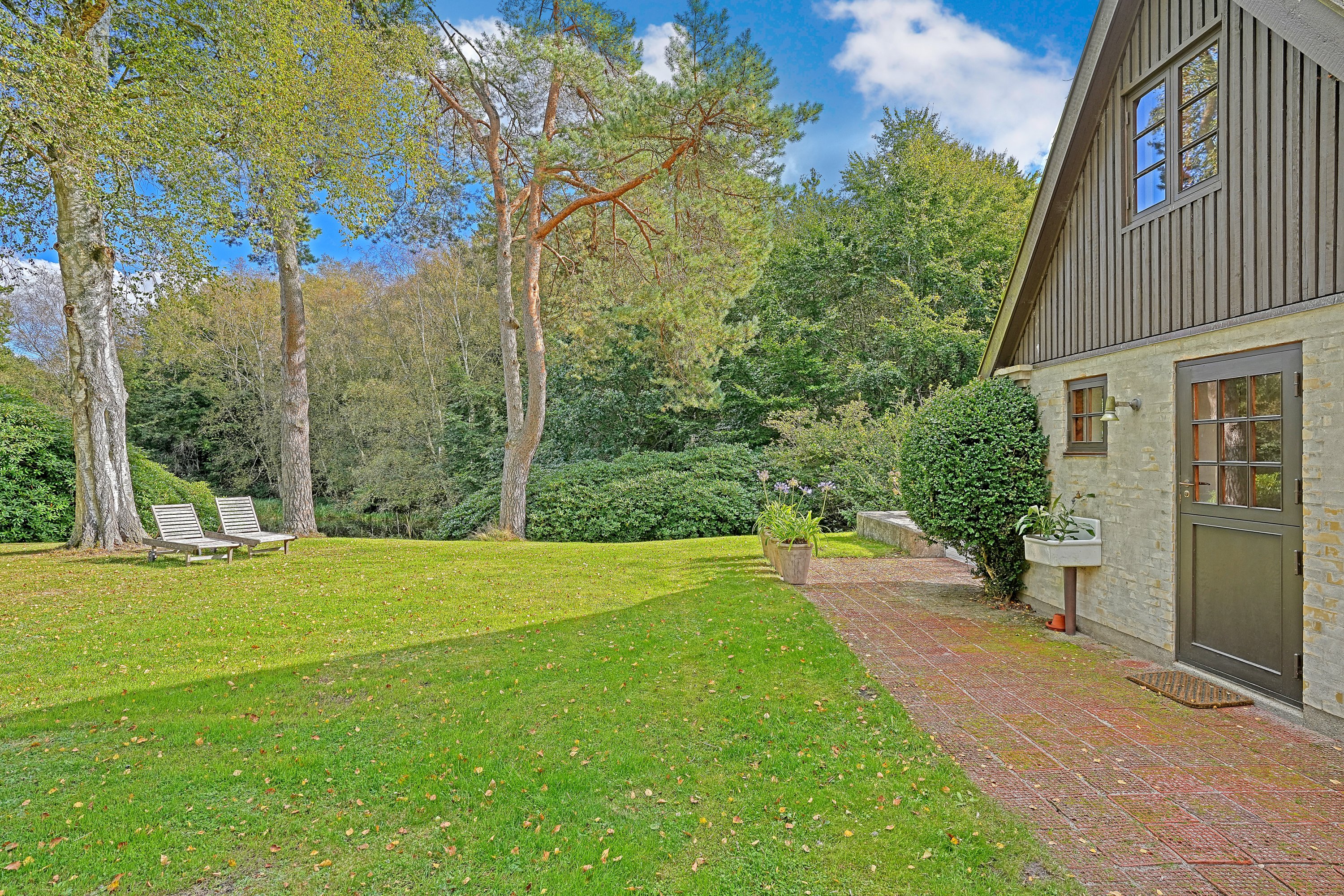 Fremhævet have billede i fuldskærmstilstand. Billede af Hovmosevej 19, Gadevang, 3400 Hillerød