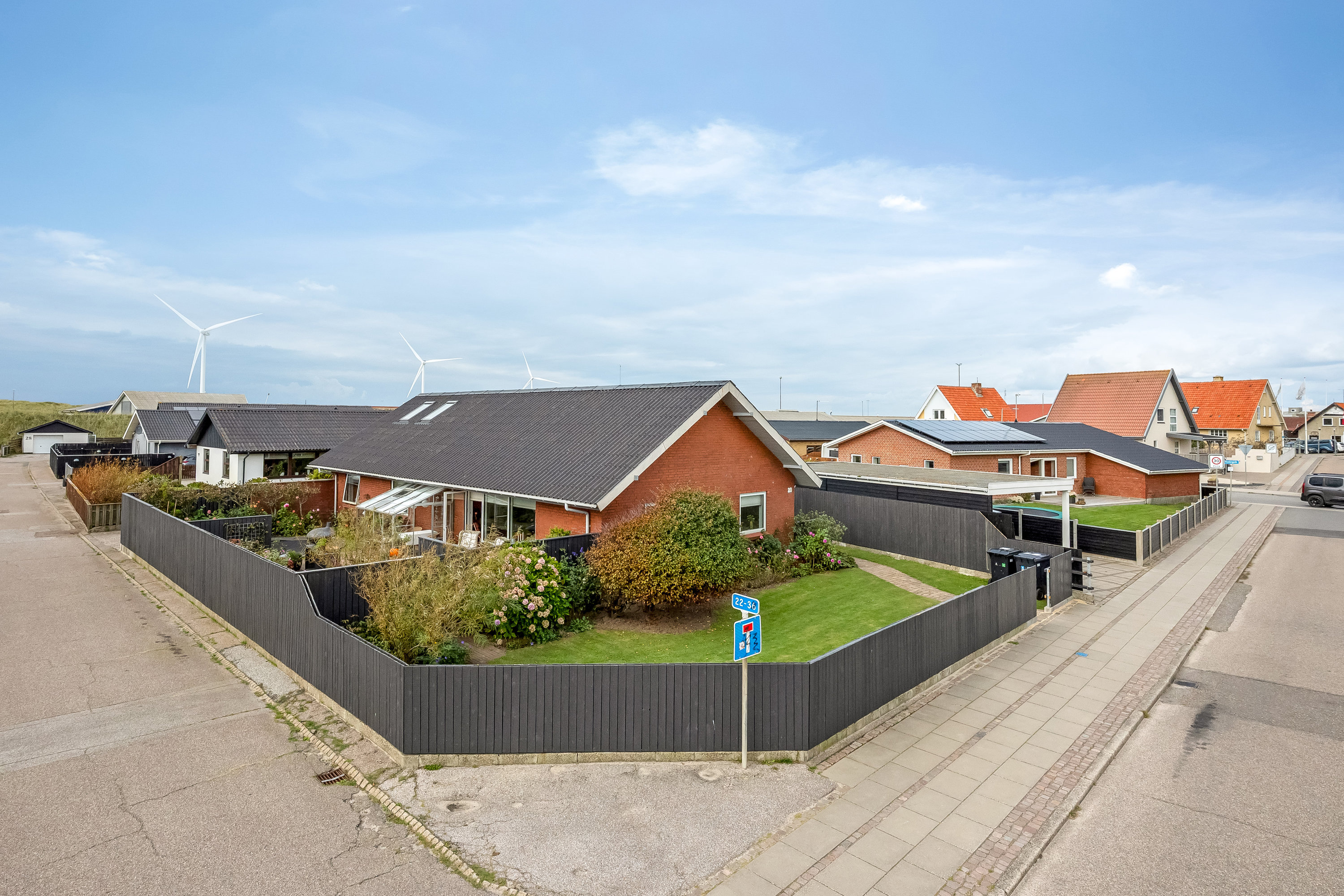 Villa: Ejendommen på Stormgade 20, 6960 Hvide Sande