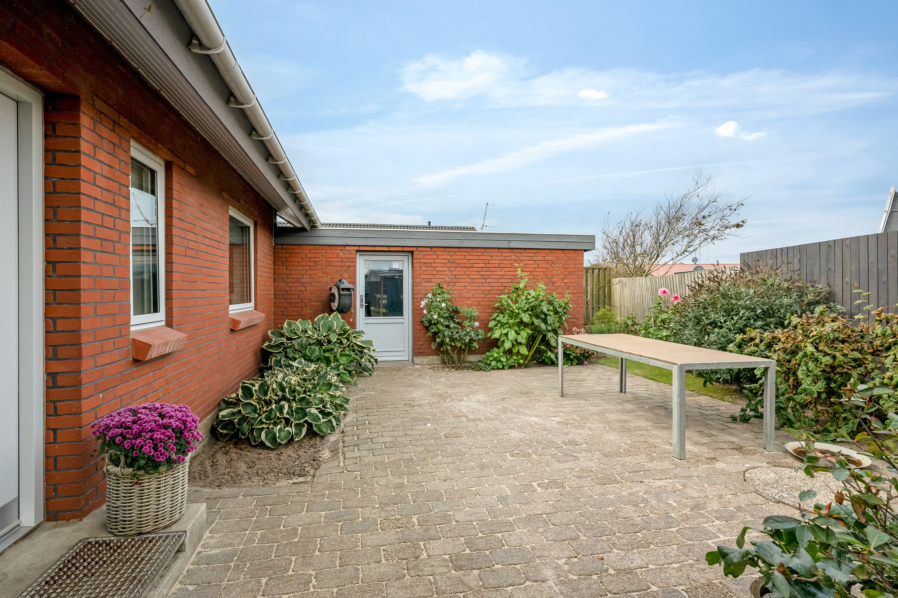 Fremhævet terrasse billede i fuldskærmstilstand. Billede af Stormgade 20, 6960 Hvide Sande