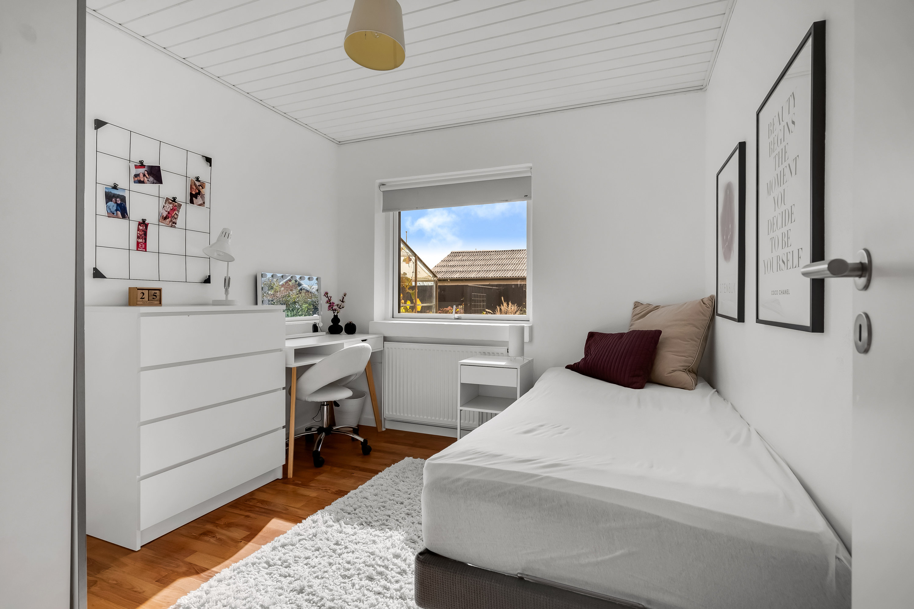 Fremhævet værelse billede i fuldskærmstilstand. Billede af Stormgade 20, 6960 Hvide Sande