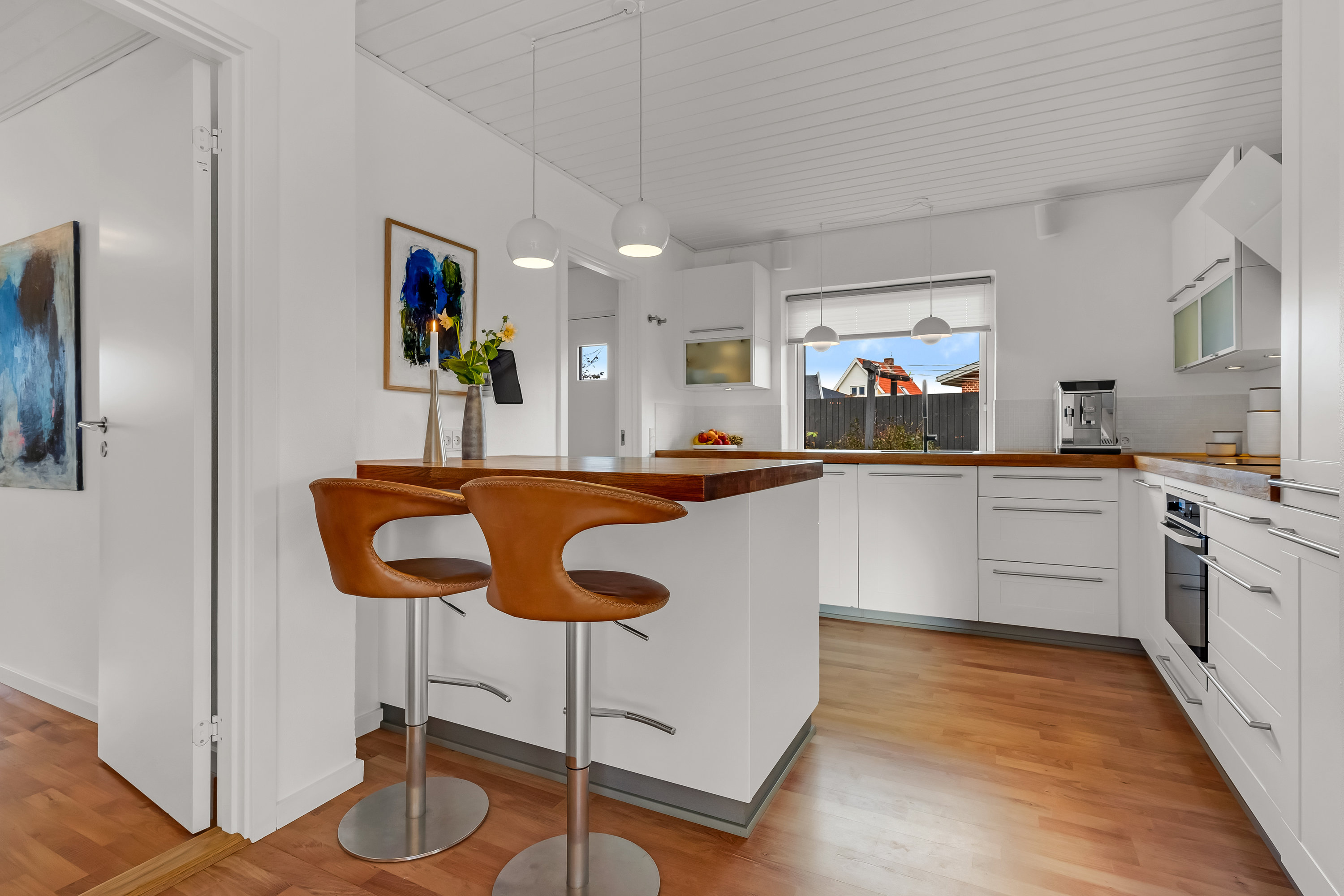 Fremhævet køkken alrum billede i fuldskærmstilstand. Billede af Stormgade 20, 6960 Hvide Sande