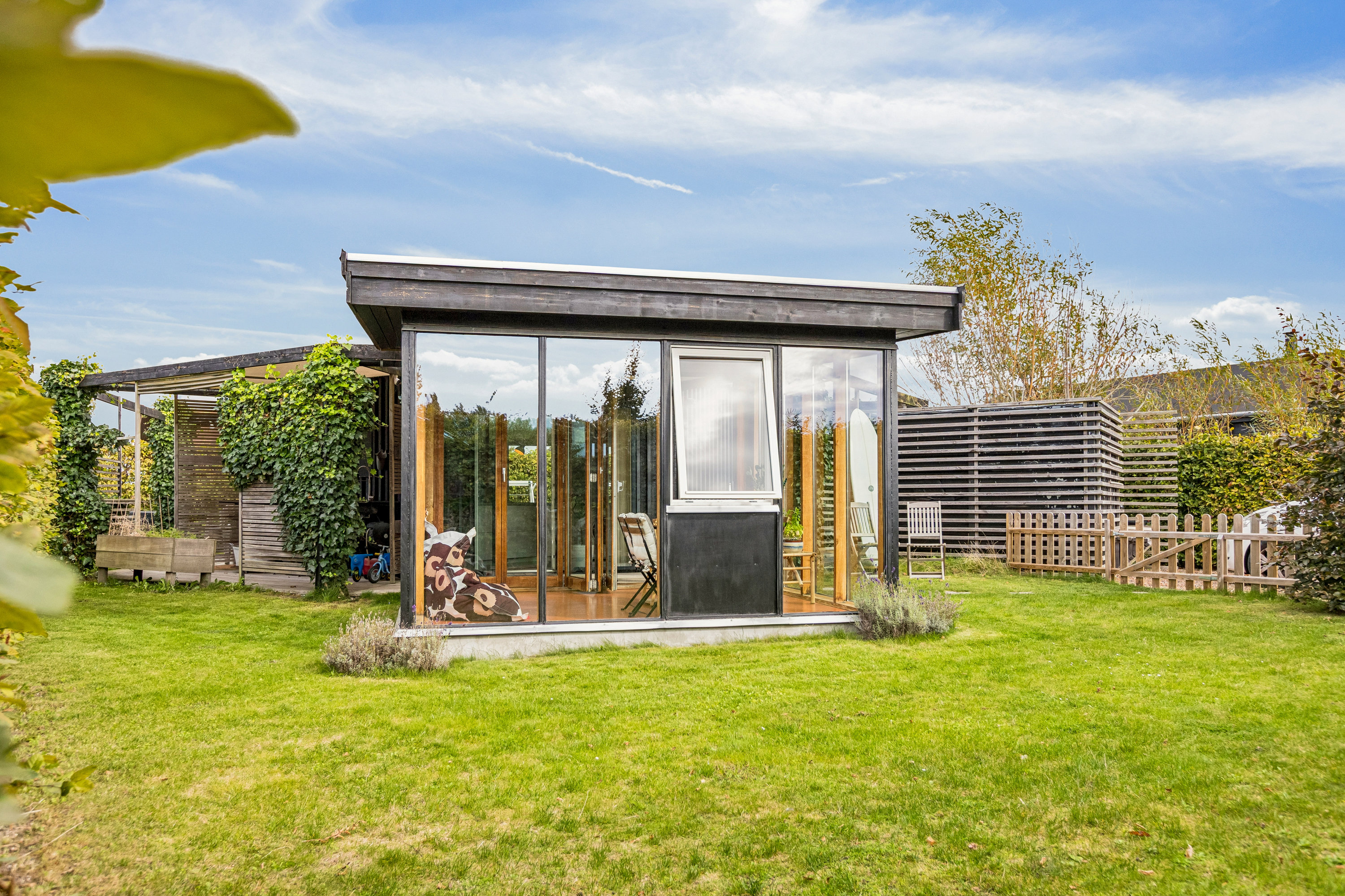 Fremhævet ejendom 1 billede i fuldskærmstilstand. Billede af Hf. Bachersminde 22, 2791 Dragør