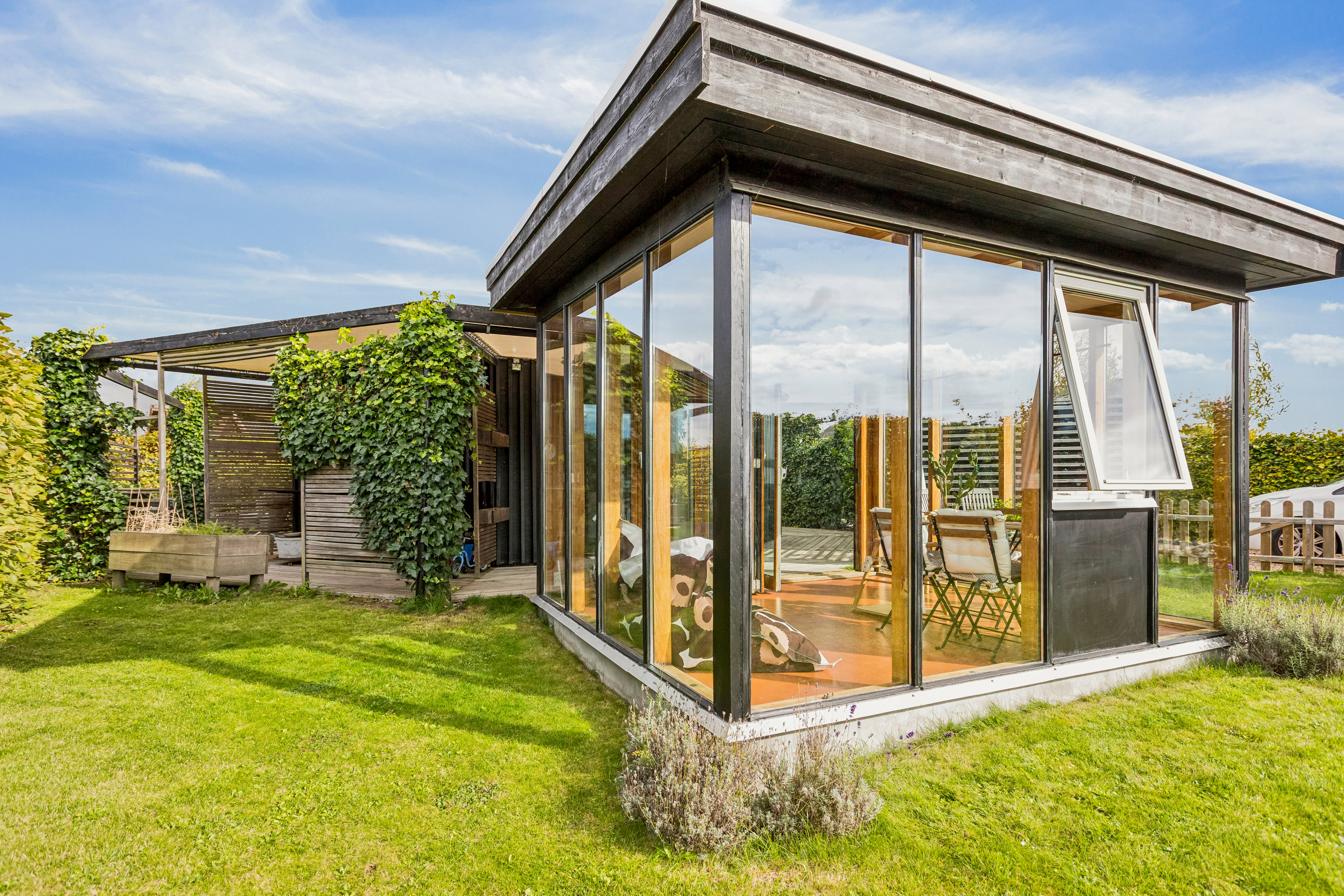 Fremhævet ejendom 1 billede i fuldskærmstilstand. Billede af Hf. Bachersminde 22, 2791 Dragør