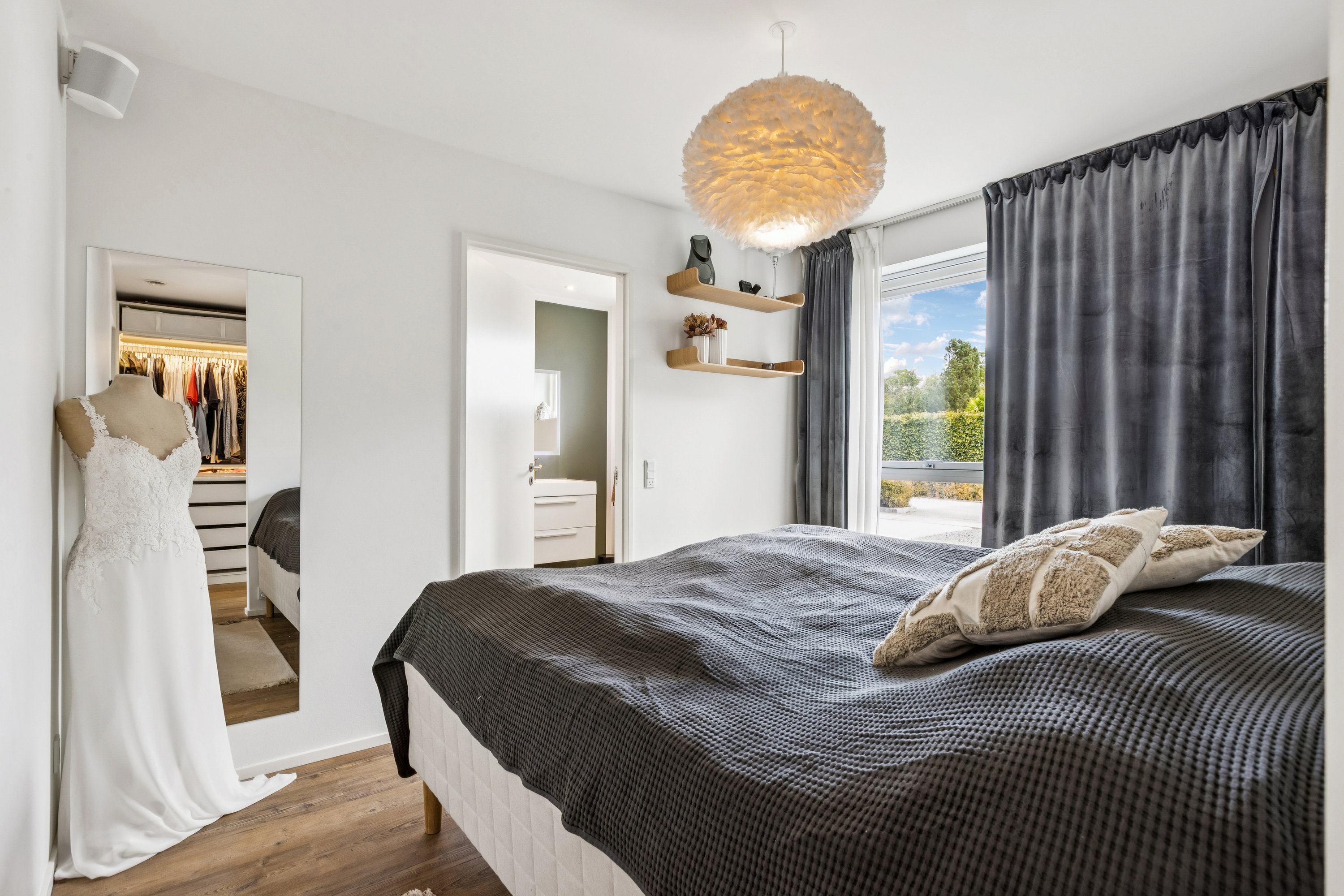 Fremhævet værelse billede i fuldskærmstilstand. Billede af Gyldenvang Alle 38, 2770 Kastrup