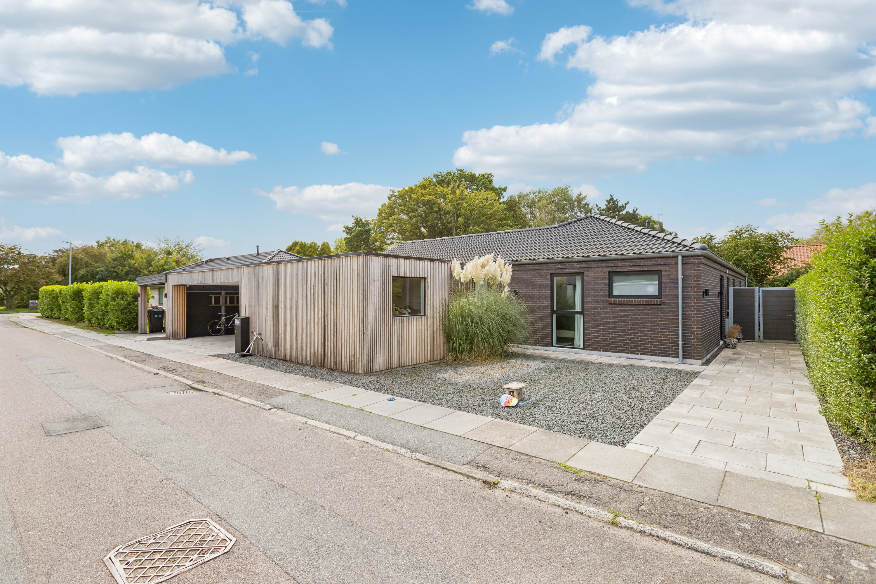 Fremhævet ejendom 1 billede i fuldskærmstilstand. Billede af Gyldenvang Alle 38, 2770 Kastrup