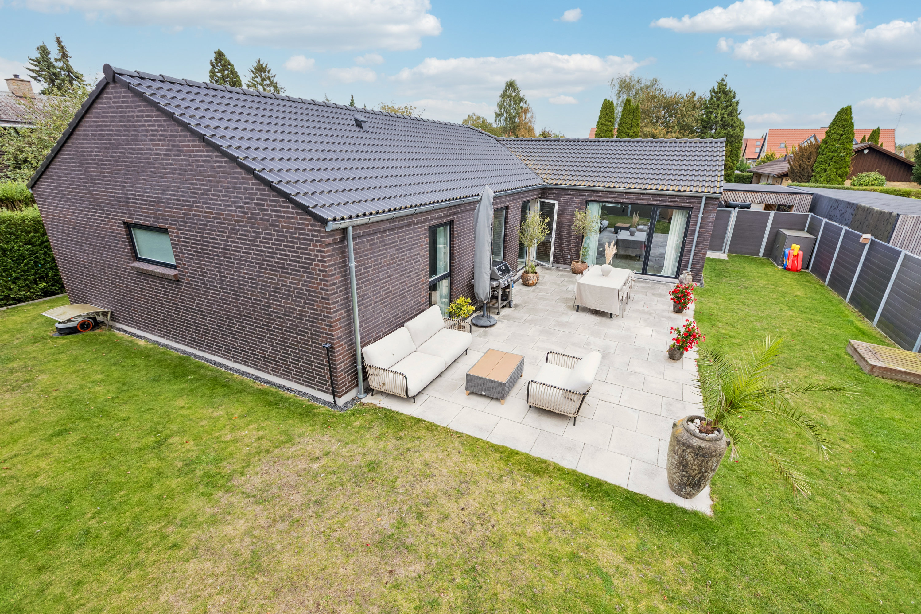 Fremhævet ejendom 1 billede i fuldskærmstilstand. Billede af Gyldenvang Alle 38, 2770 Kastrup