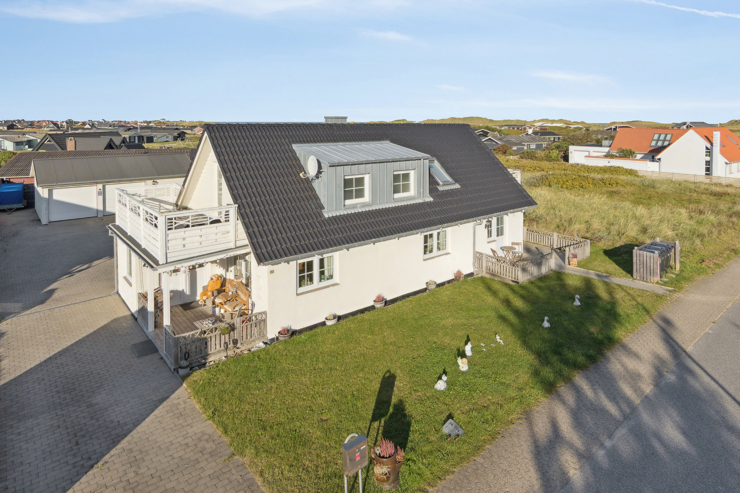 Fremhævet set fra vejen billede i fuldskærmstilstand. Billede af Krovej 23, Klitmøller, 7700 Thisted