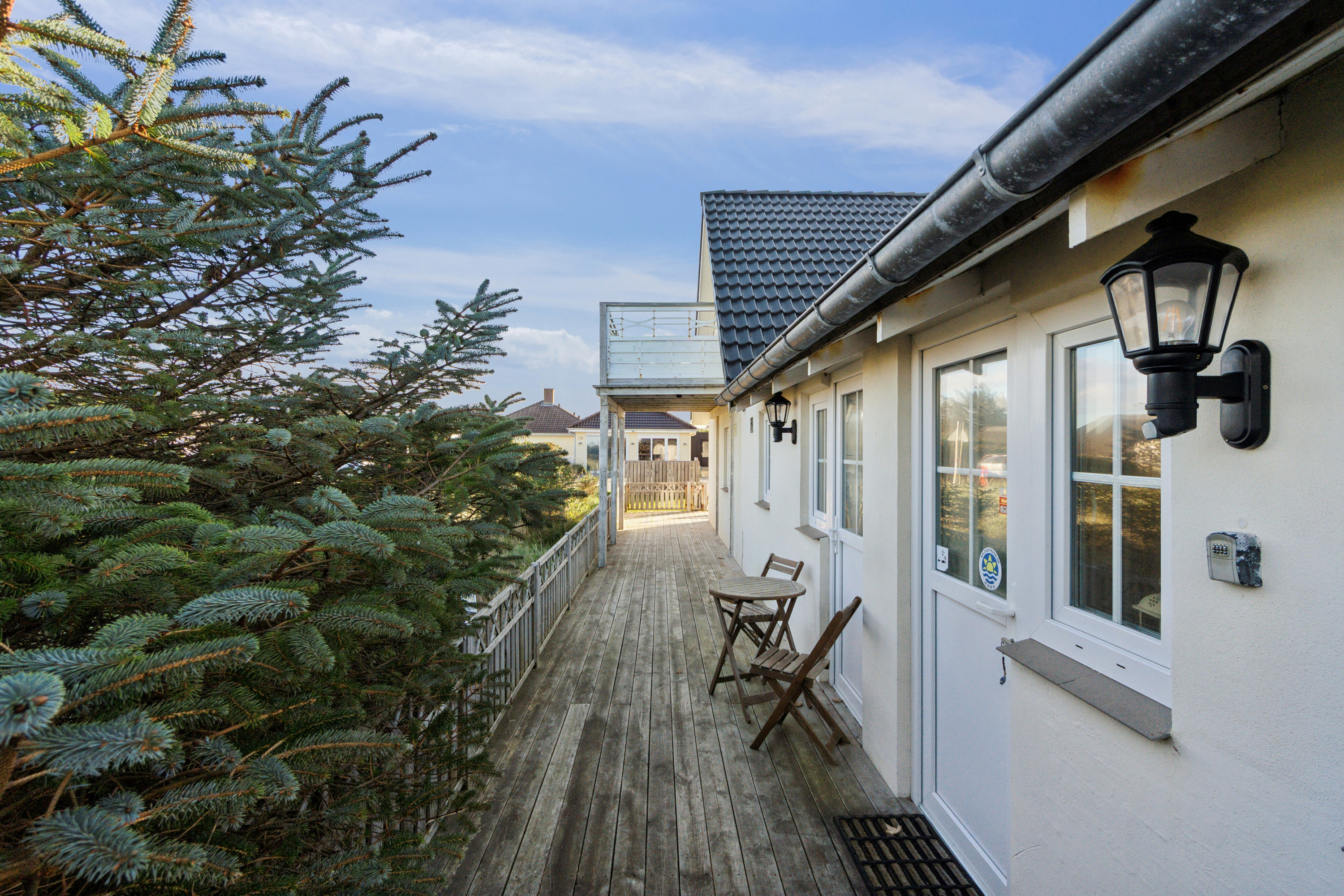 Miniaturebillede 1: set fra haven. Billede af Krovej 23, Klitmøller, 7700 Thisted