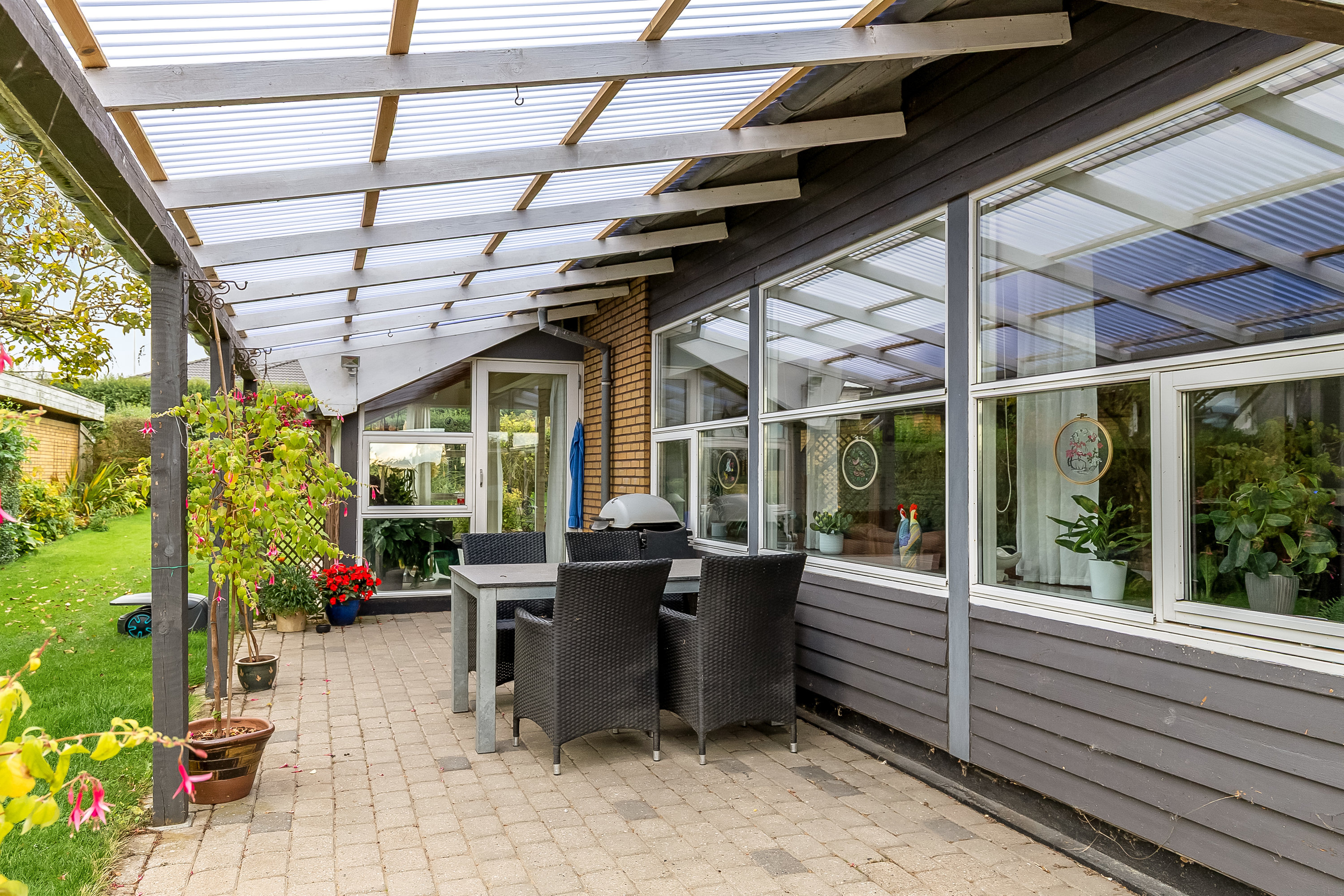 Fremhævet overdækket terrasse billede i fuldskærmstilstand. Billede af Ågade 39, Bredstrup, 7000 Fredericia