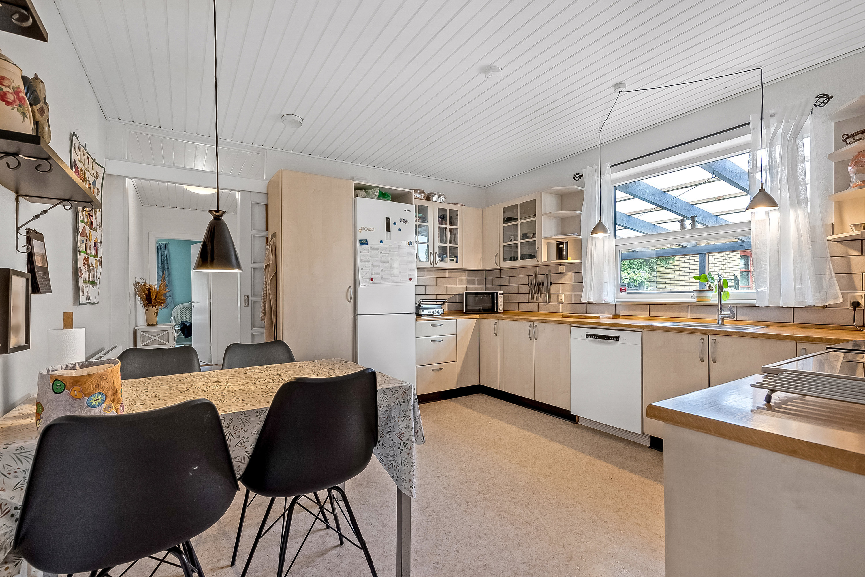 Fremhævet spisekøkken billede i fuldskærmstilstand. Billede af Ågade 39, Bredstrup, 7000 Fredericia