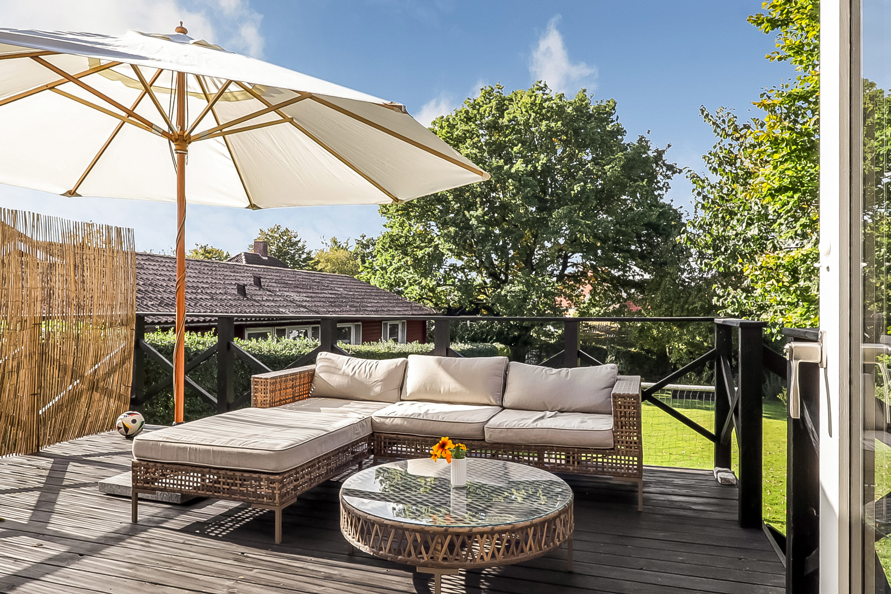 Fremhævet terrasse billede i fuldskærmstilstand. Billede af Vesterløkken 5, 5700 Svendborg