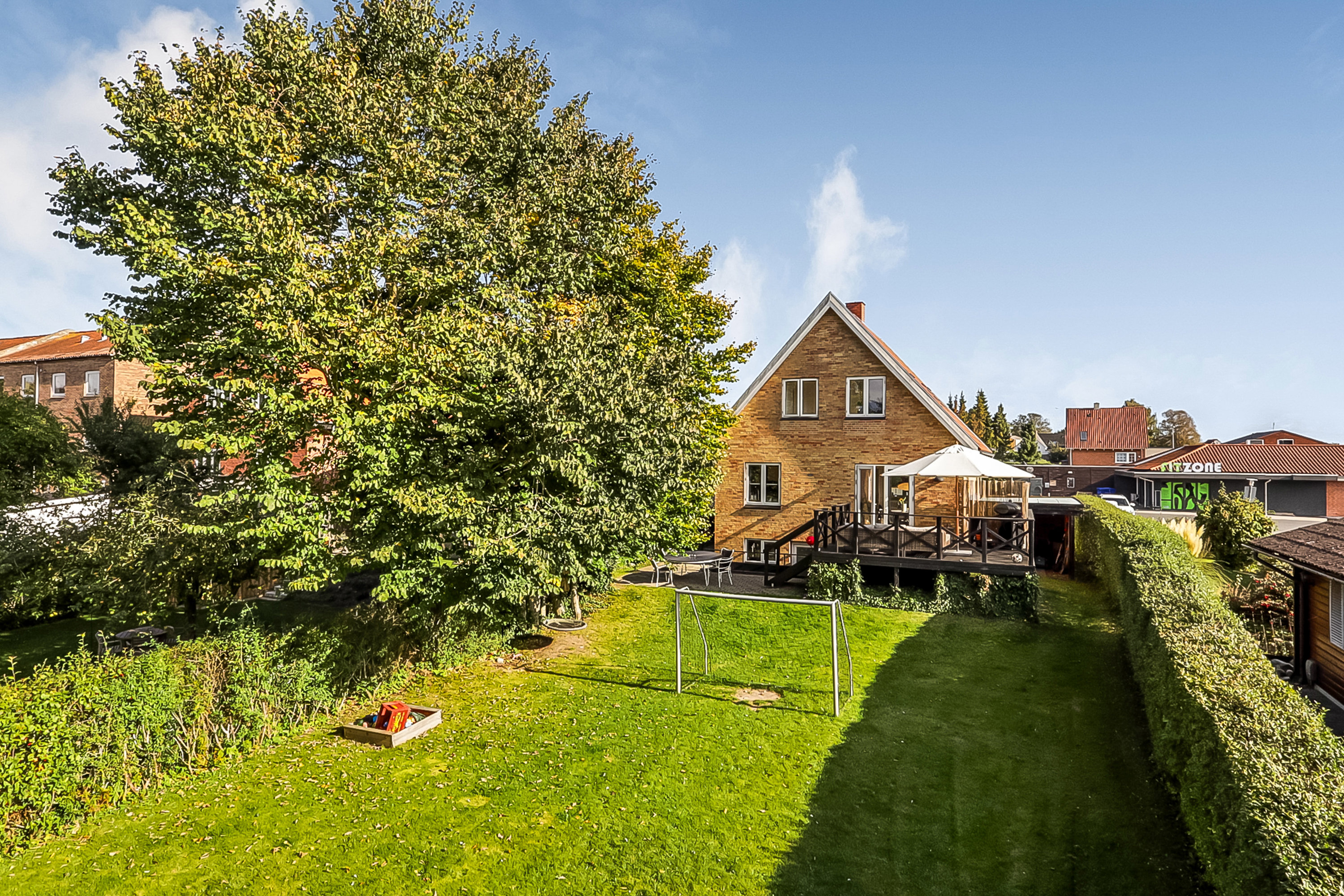 Fremhævet have billede i fuldskærmstilstand. Billede af Vesterløkken 5, 5700 Svendborg