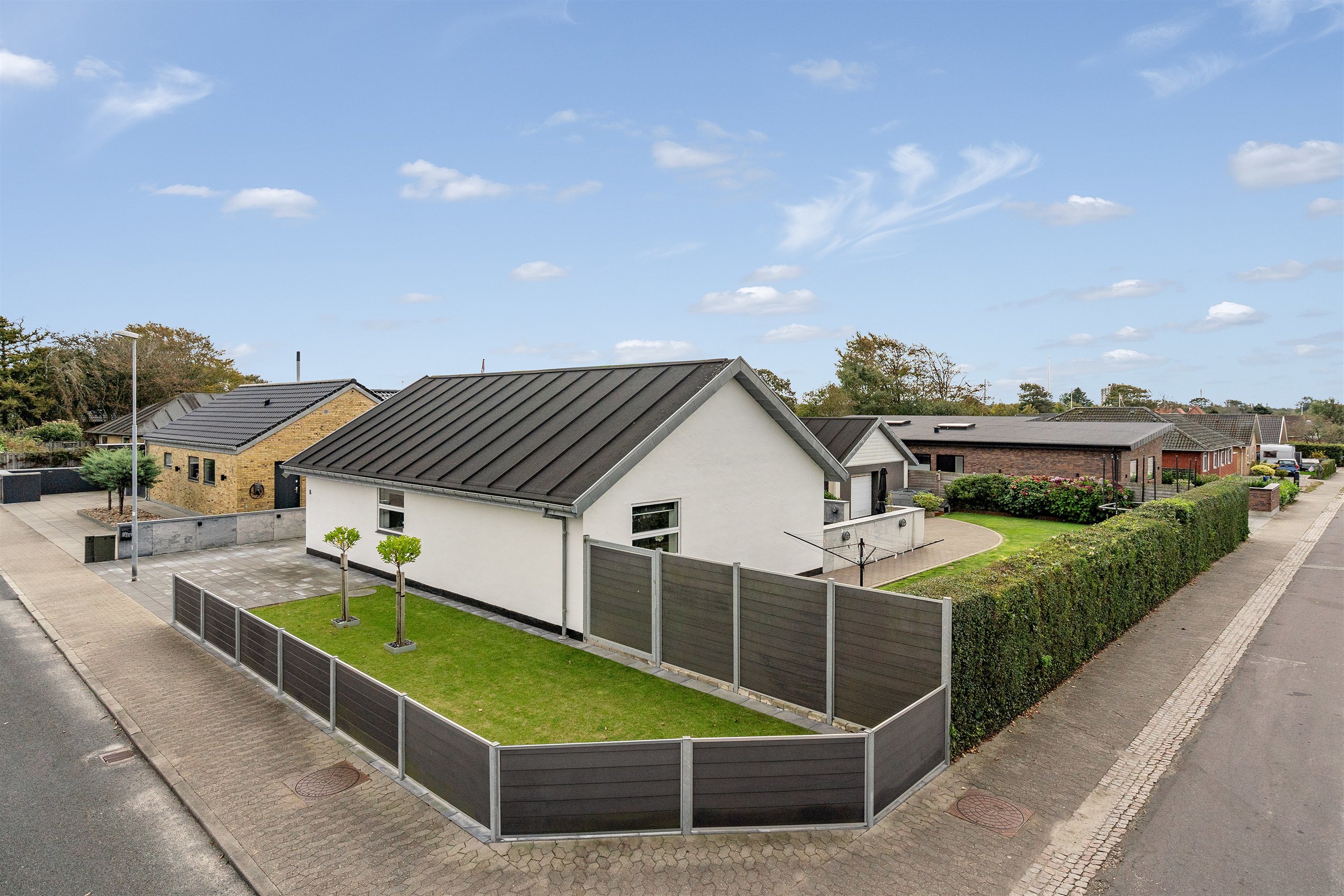 Miniaturebillede 1: ejendommen. Billede af Bjørnevej 8, 6715 Esbjerg N