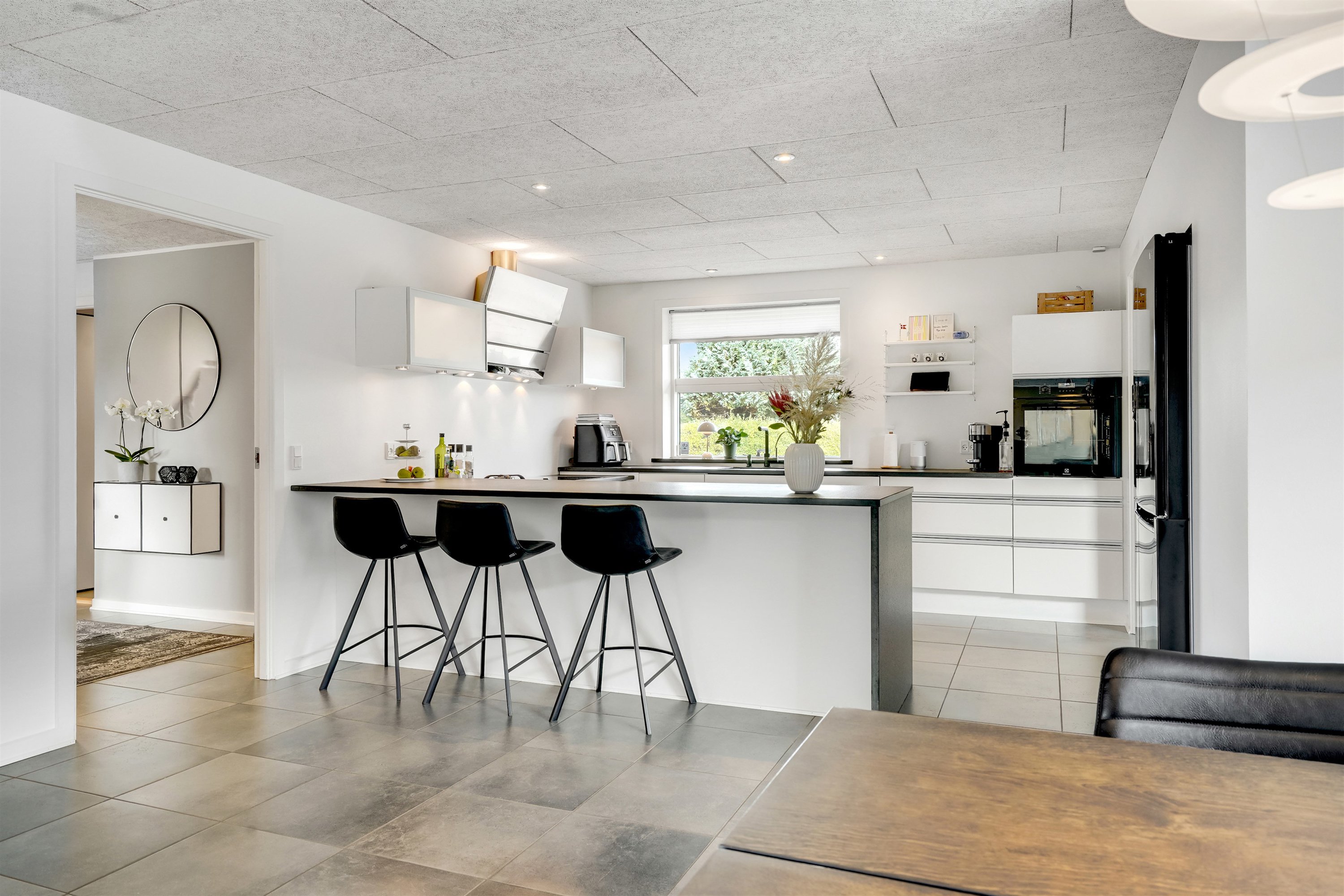 Fremhævet alrum billede i fuldskærmstilstand. Billede af Bjørnevej 8, 6715 Esbjerg N