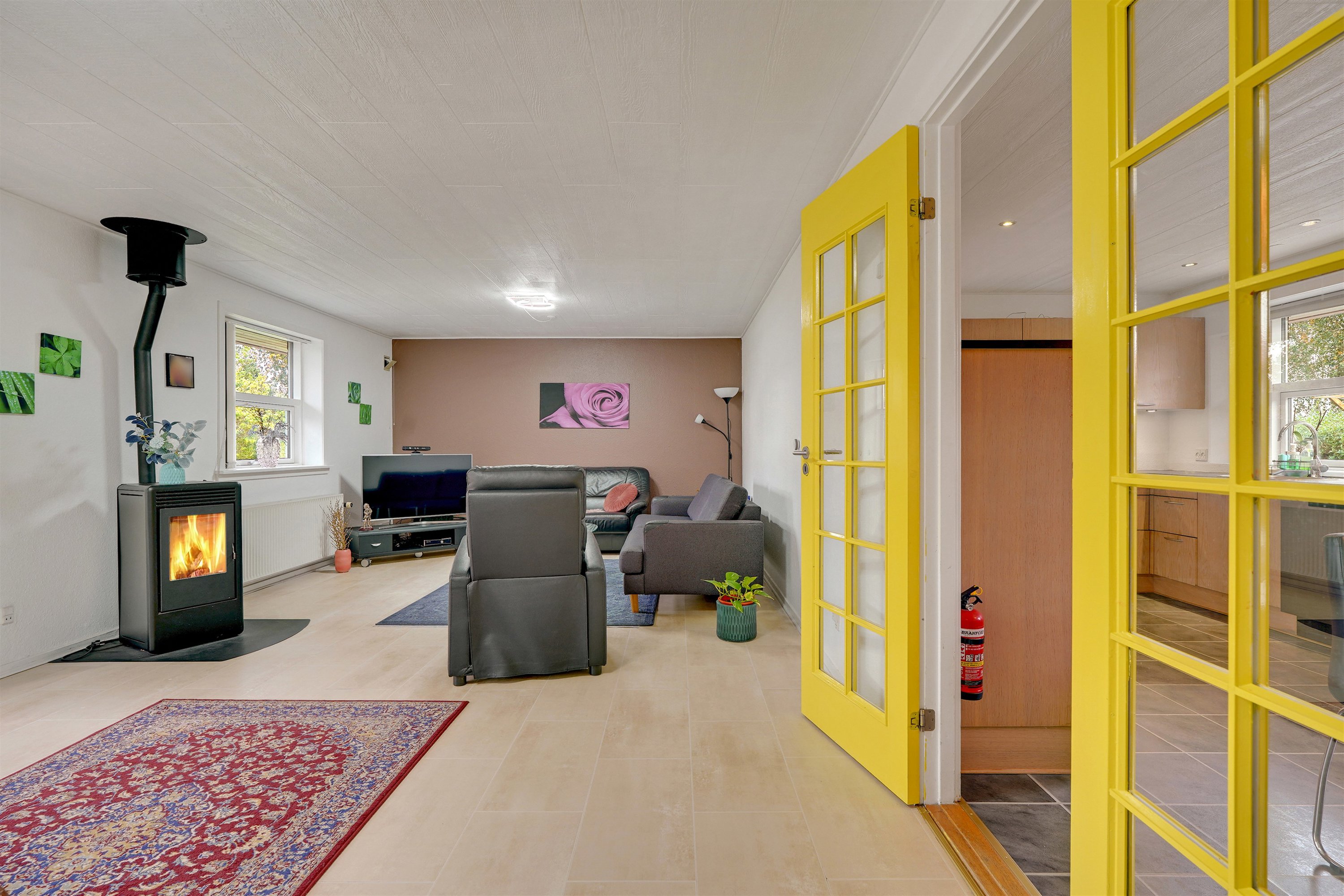 Fremhævet stue billede i fuldskærmstilstand. Billede af Markskellet 75, 7190 Billund