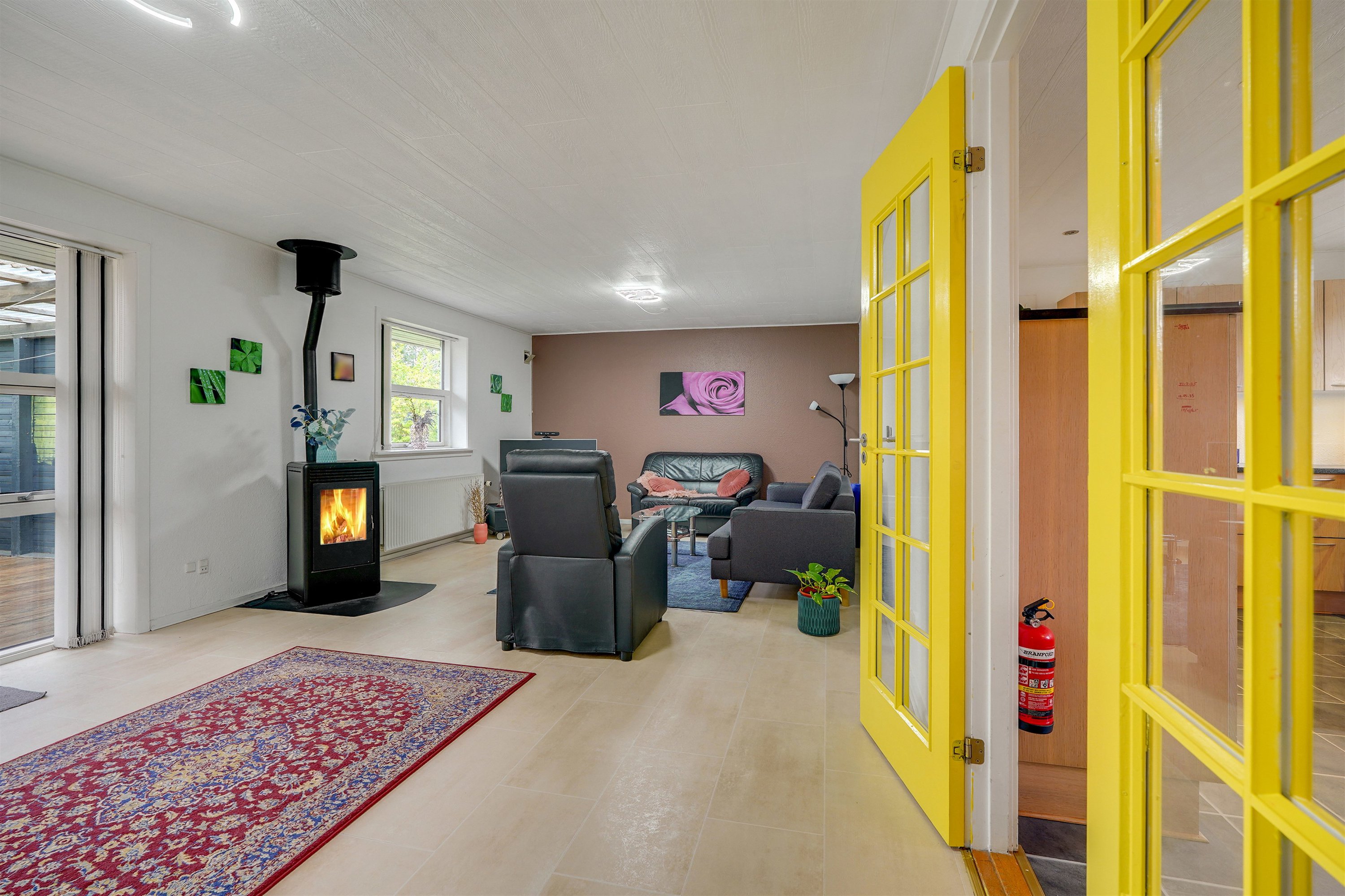 Fremhævet stue billede i fuldskærmstilstand. Billede af Markskellet 75, 7190 Billund