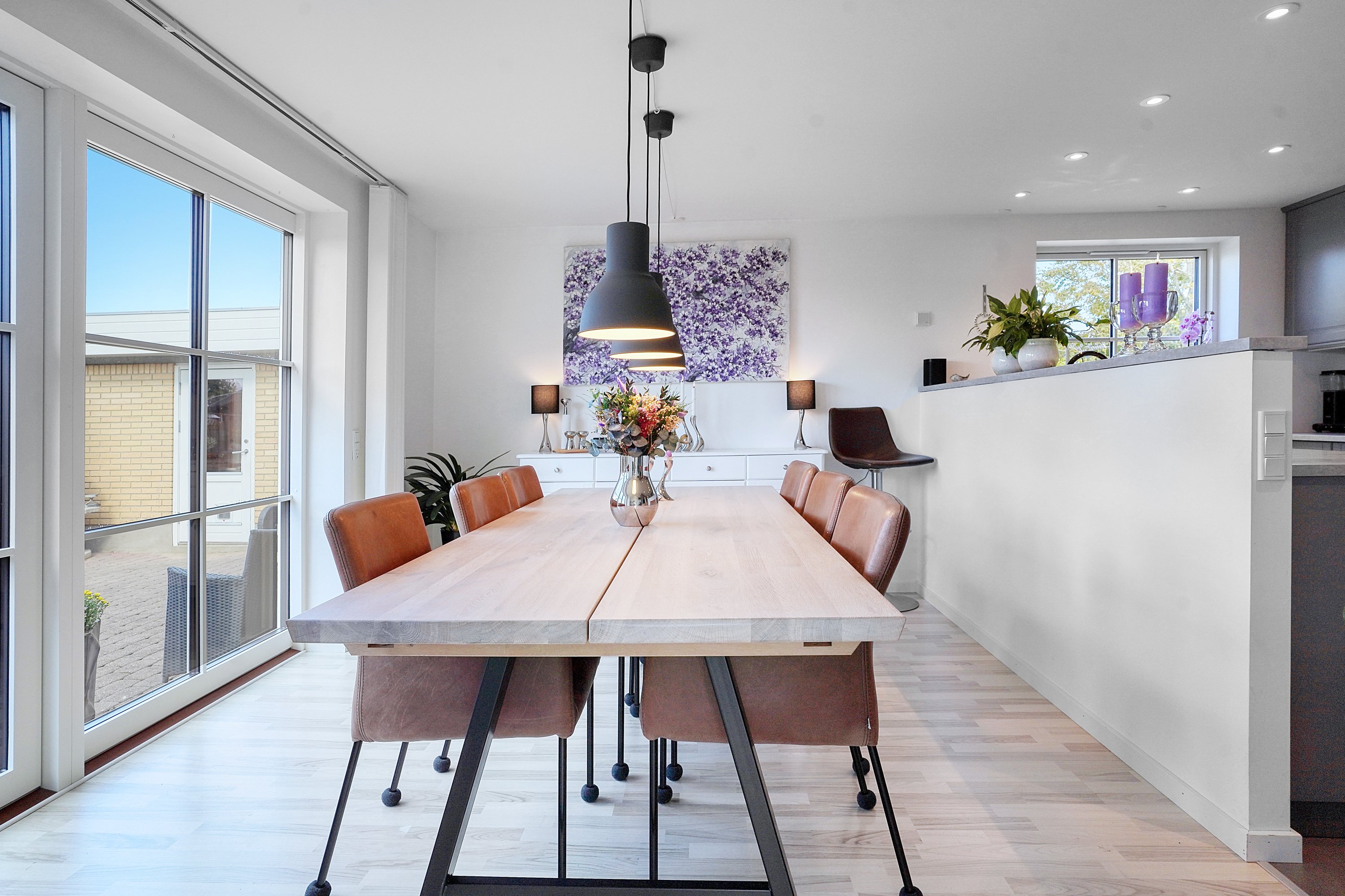 Fremhævet spisestue billede i fuldskærmstilstand. Billede af Rosenalle 7, 3320 Skævinge