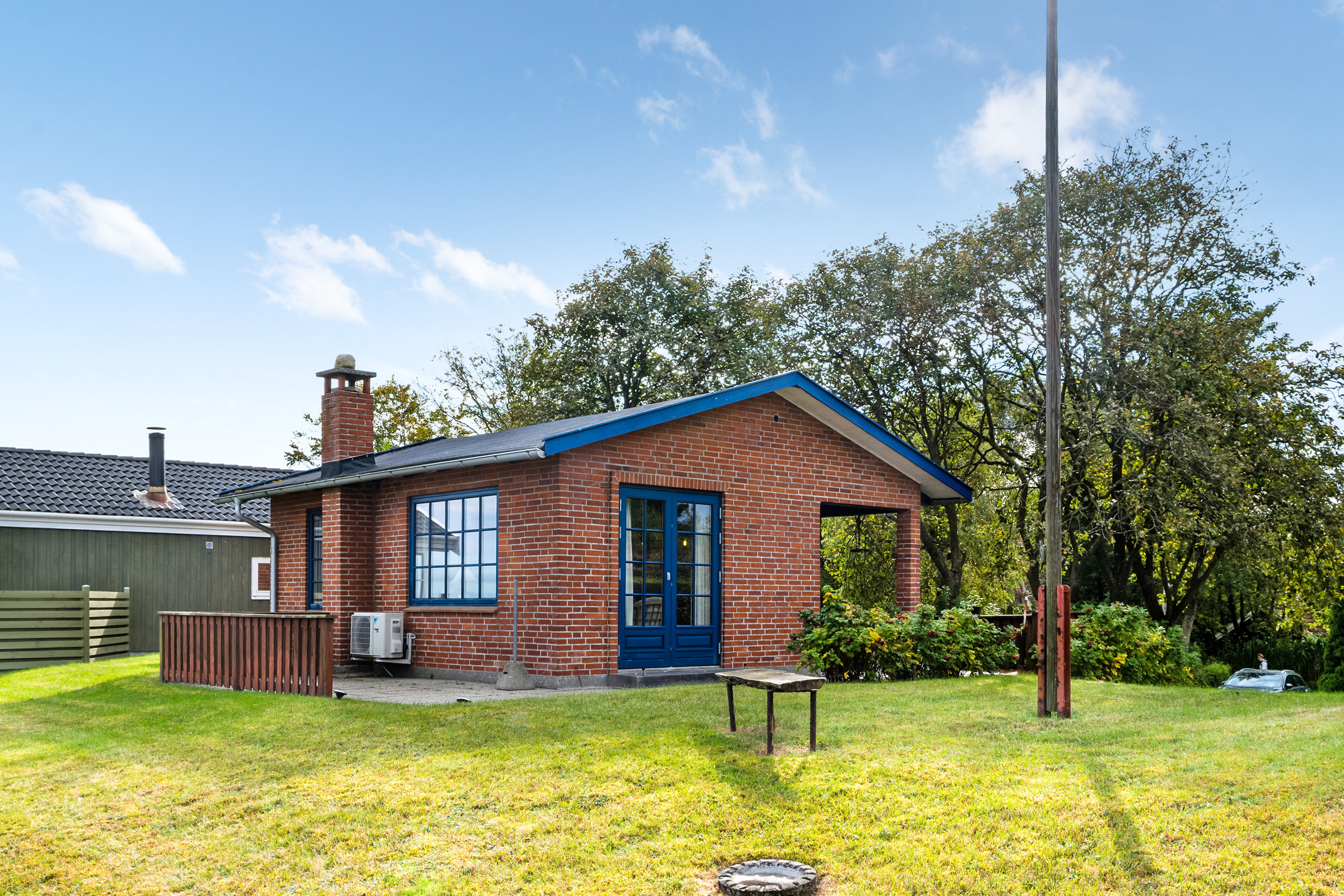 Fremhævet facade billede i fuldskærmstilstand. Billede af Dæmningen 3, Strib, 5500 Middelfart