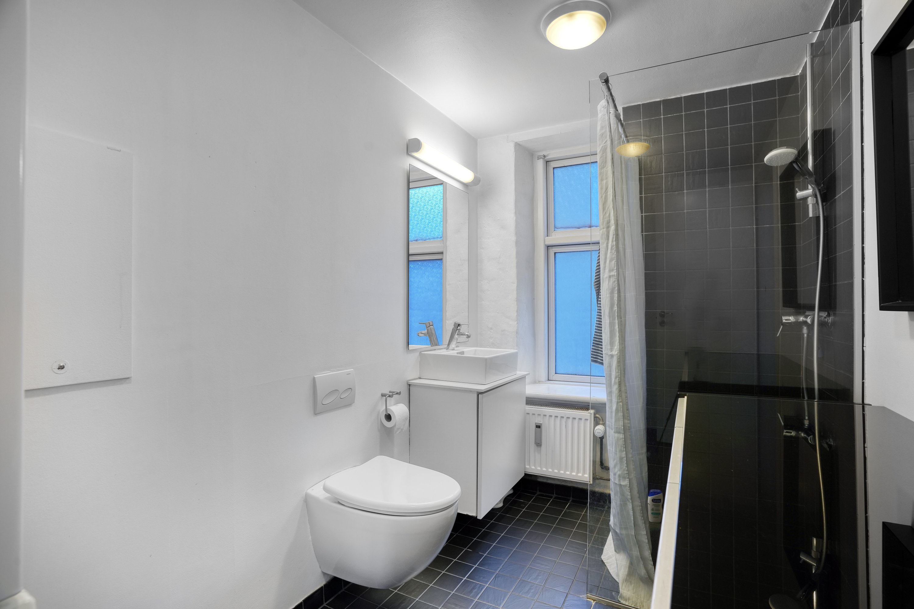 Fremhævet badeværelse billede i fuldskærmstilstand. Billede af Skindergade 29A, 4., 1159 København K