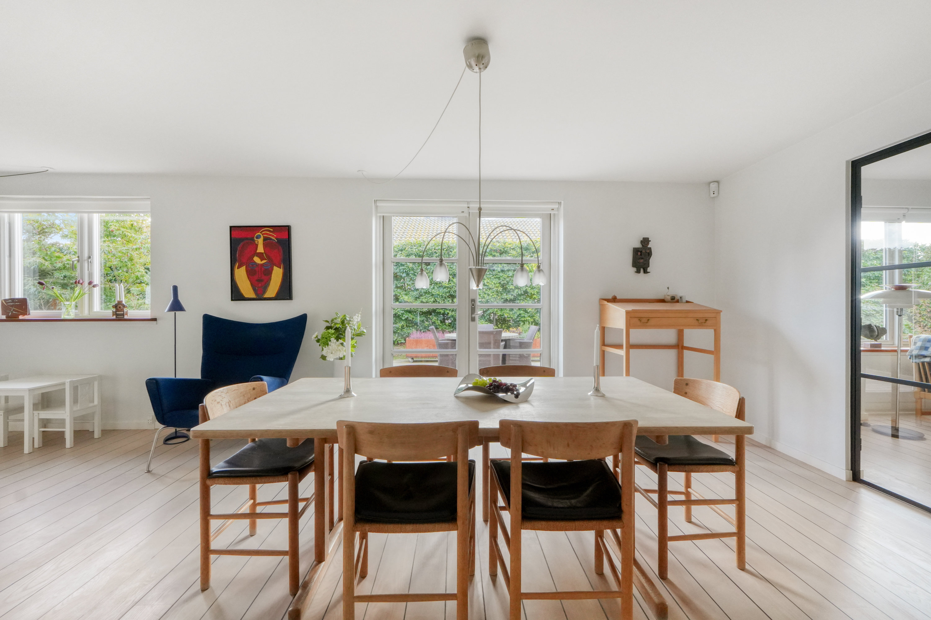 Fremhævet andet billede i fuldskærmstilstand. Billede af Sjælsøvej 57, 3460 Birkerød