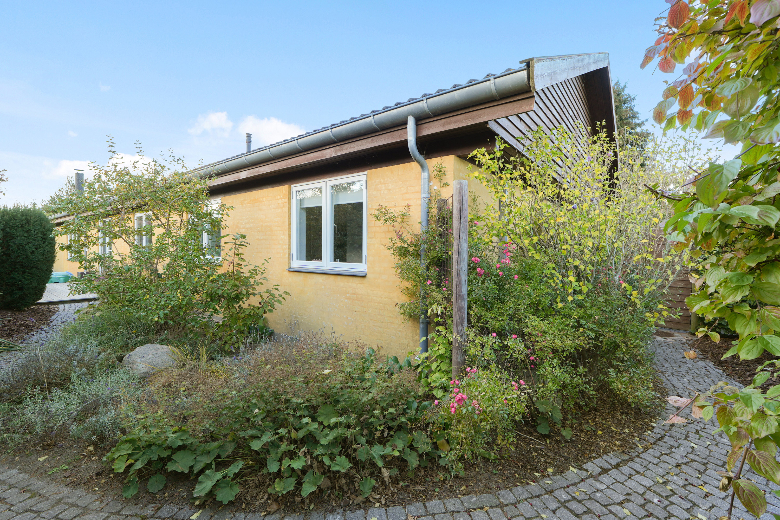 Fremhævet andet billede i fuldskærmstilstand. Billede af Sjælsøvej 57, 3460 Birkerød