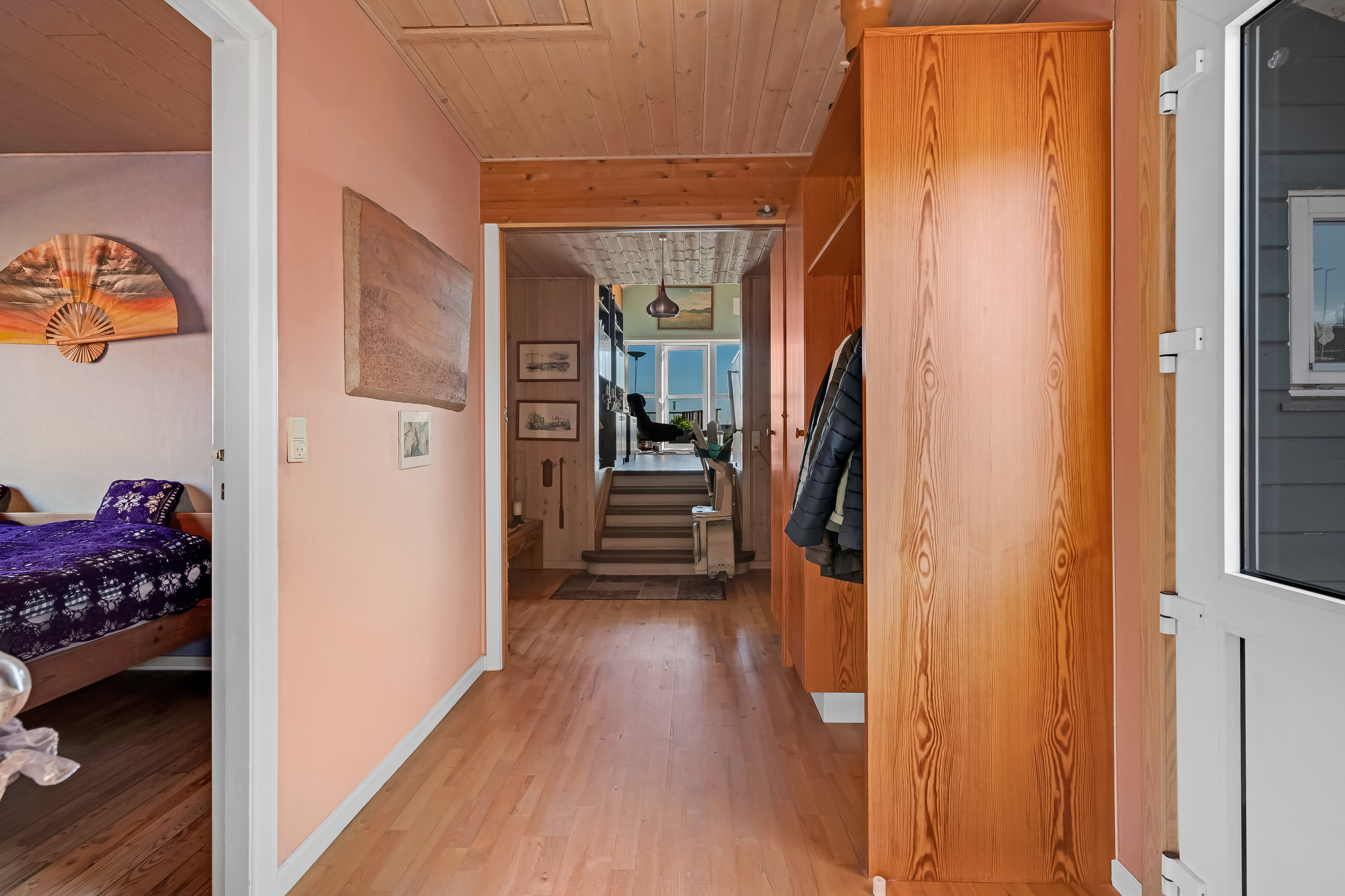 Fremhævet entré billede i fuldskærmstilstand. Billede af Nørregade 8, 6960 Hvide Sande