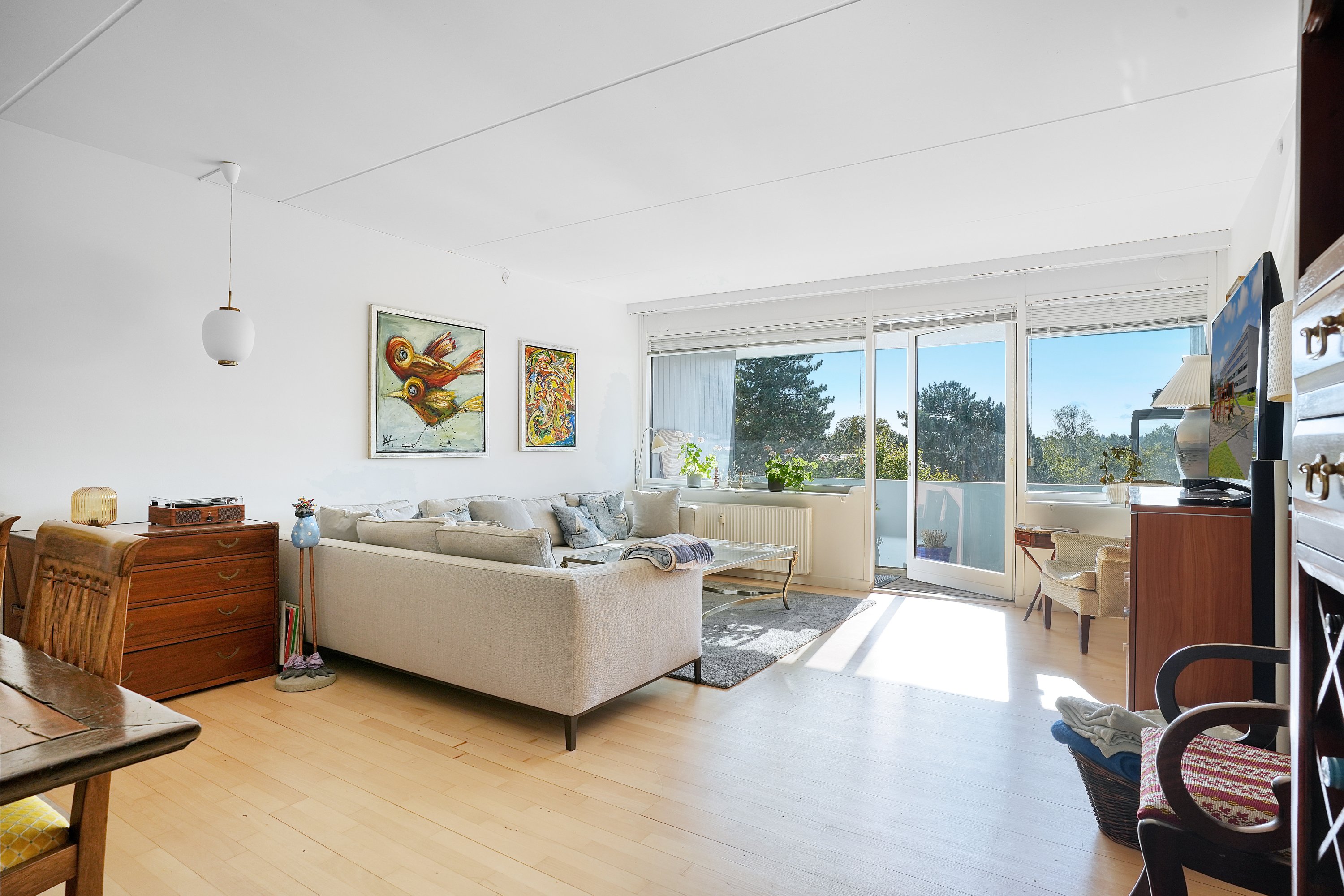 Fremhævet stue billede i fuldskærmstilstand. Billede af Hørsholm Park 7, 5. tv., 2970 Hørsholm