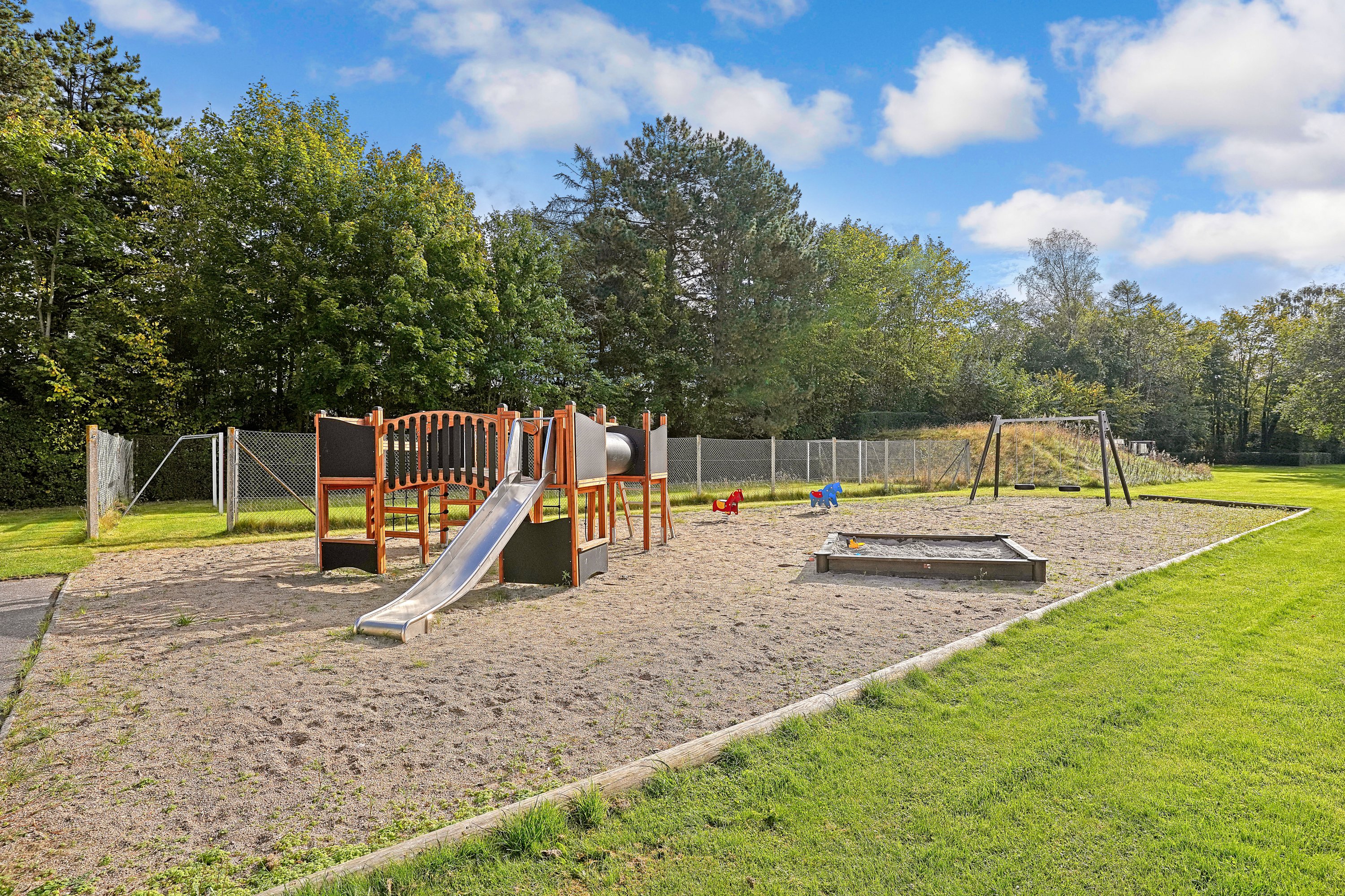 Fremhævet område billede i fuldskærmstilstand. Billede af Hørsholm Park 7, 5. tv., 2970 Hørsholm