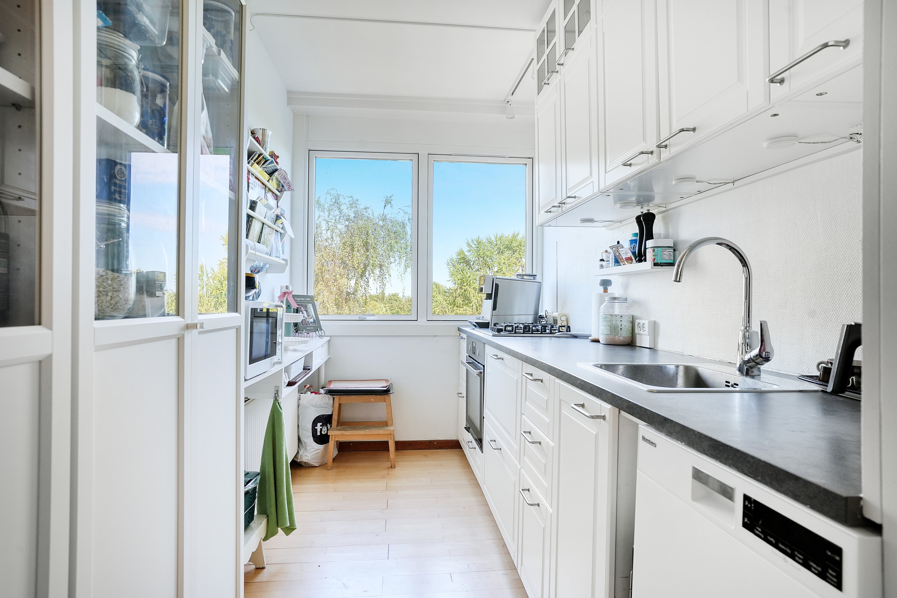 Fremhævet køkken billede i fuldskærmstilstand. Billede af Hørsholm Park 7, 5. tv., 2970 Hørsholm