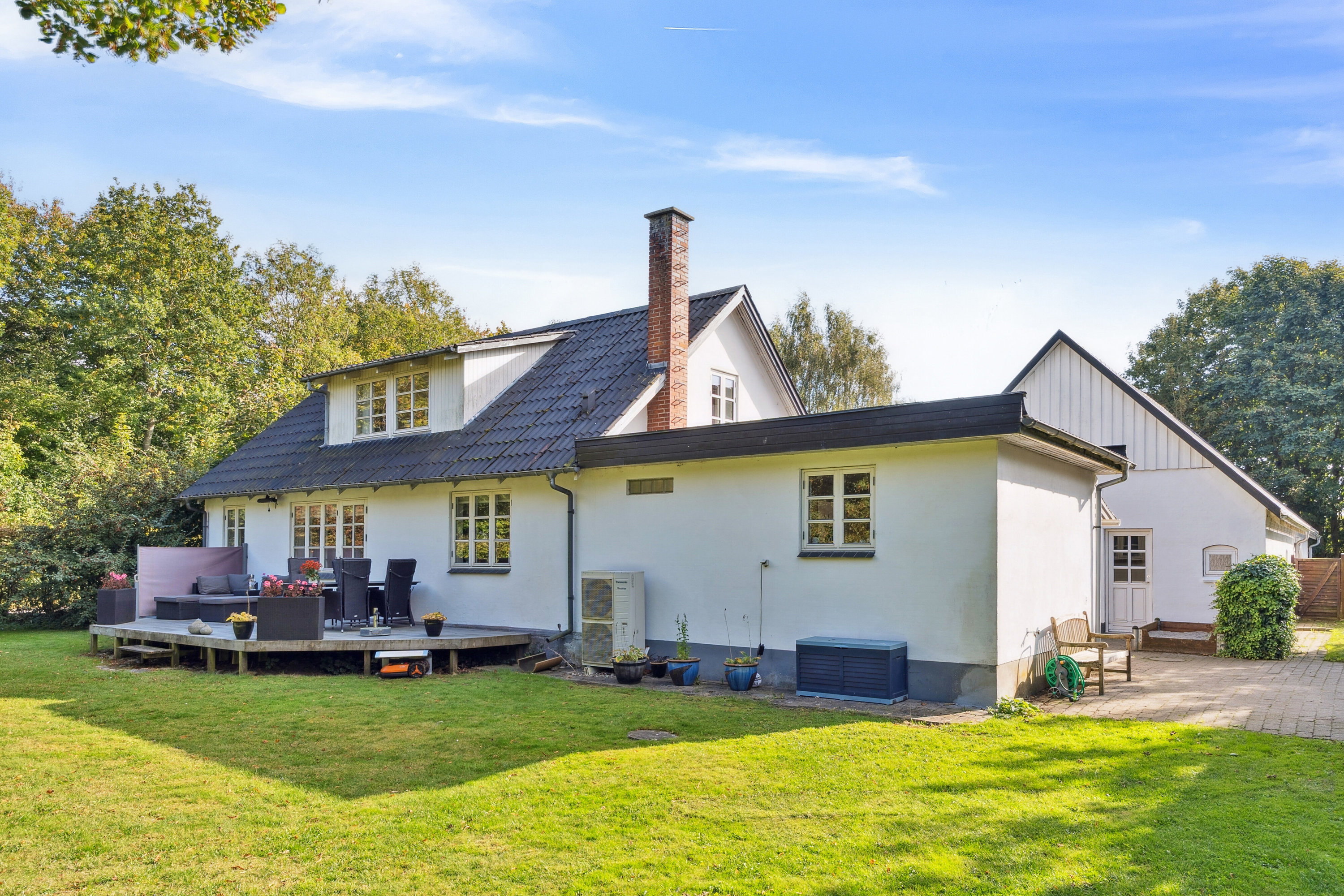 Fremhævet ejendommen billede i fuldskærmstilstand. Billede af Skolegade 32, 8723 Løsning