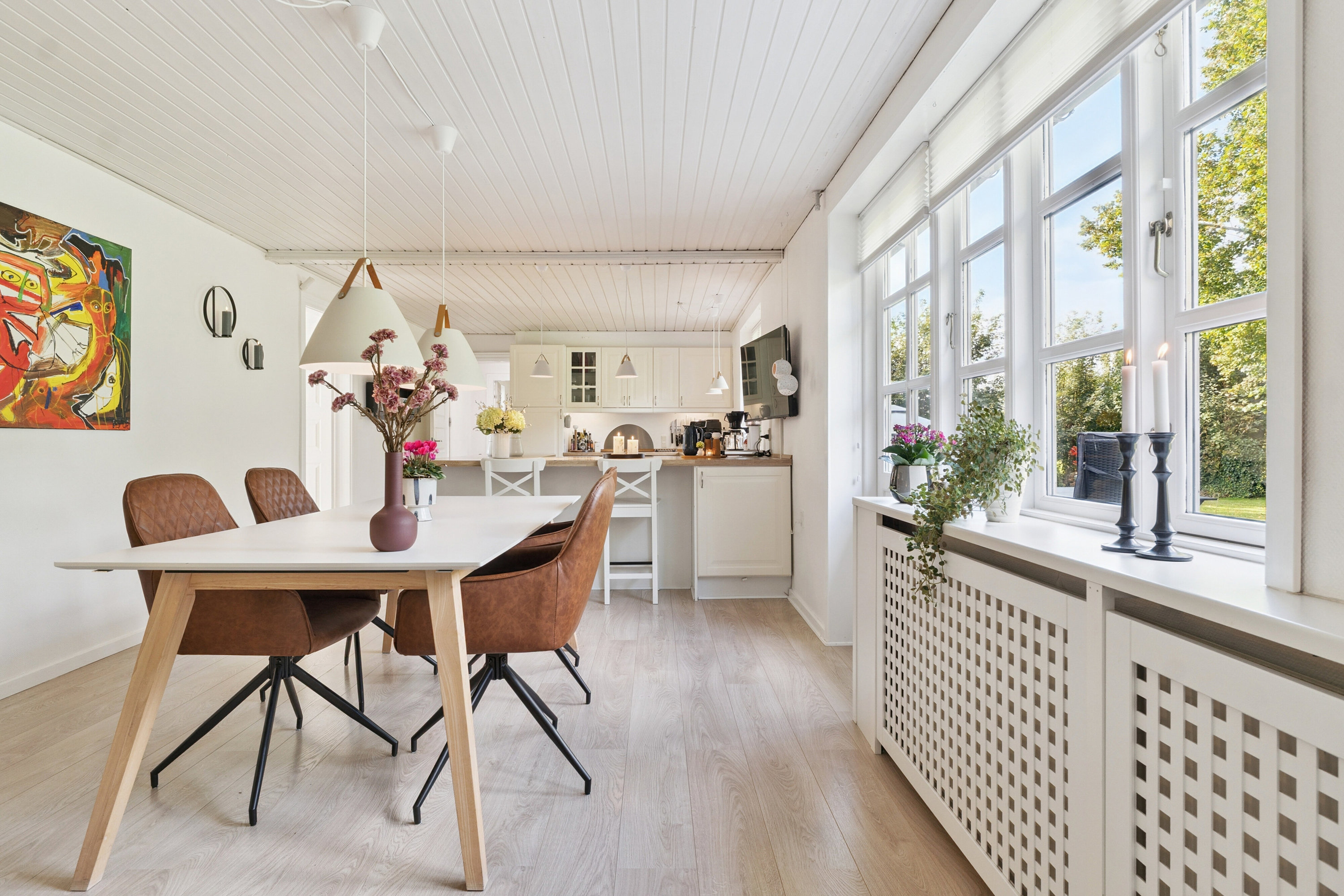Fremhævet spisestue billede i fuldskærmstilstand. Billede af Skolegade 32, 8723 Løsning