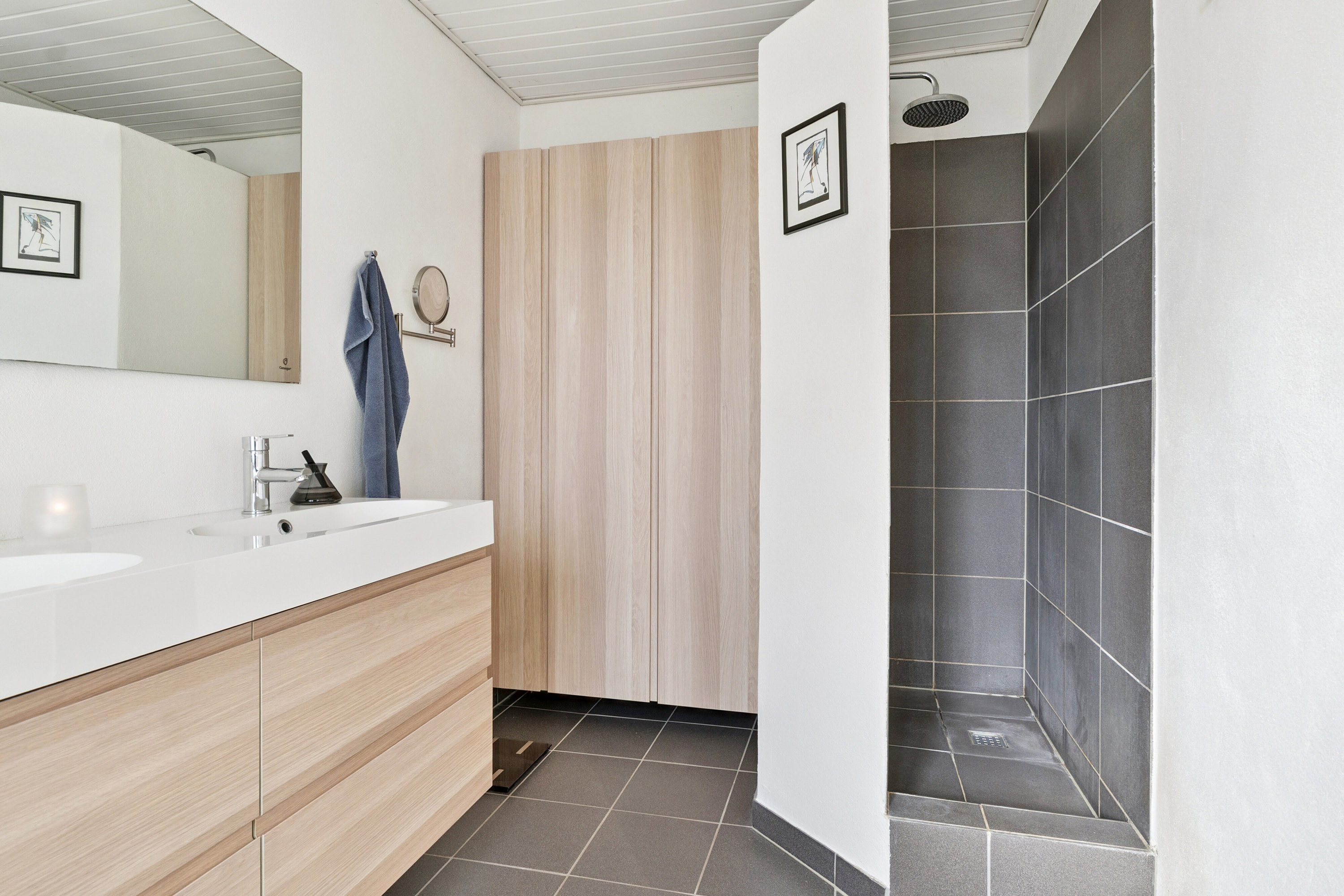 Fremhævet badeværelse billede i fuldskærmstilstand. Billede af Skolegade 32, 8723 Løsning