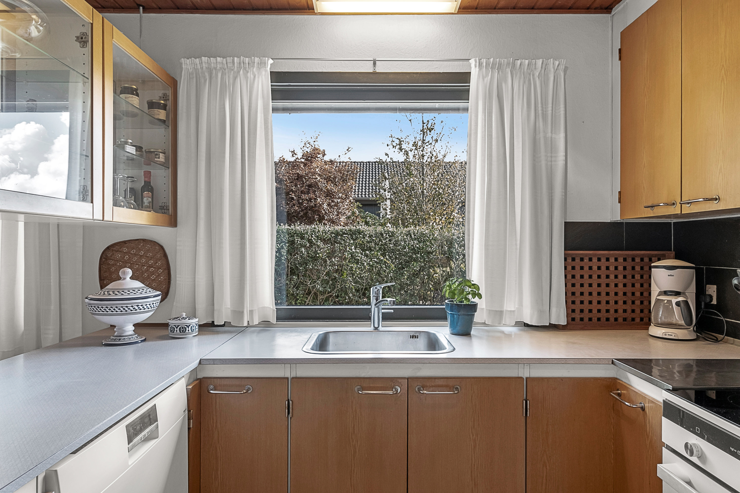 Fremhævet køkken billede i fuldskærmstilstand. Billede af Hyldehaven 49, 8520 Lystrup