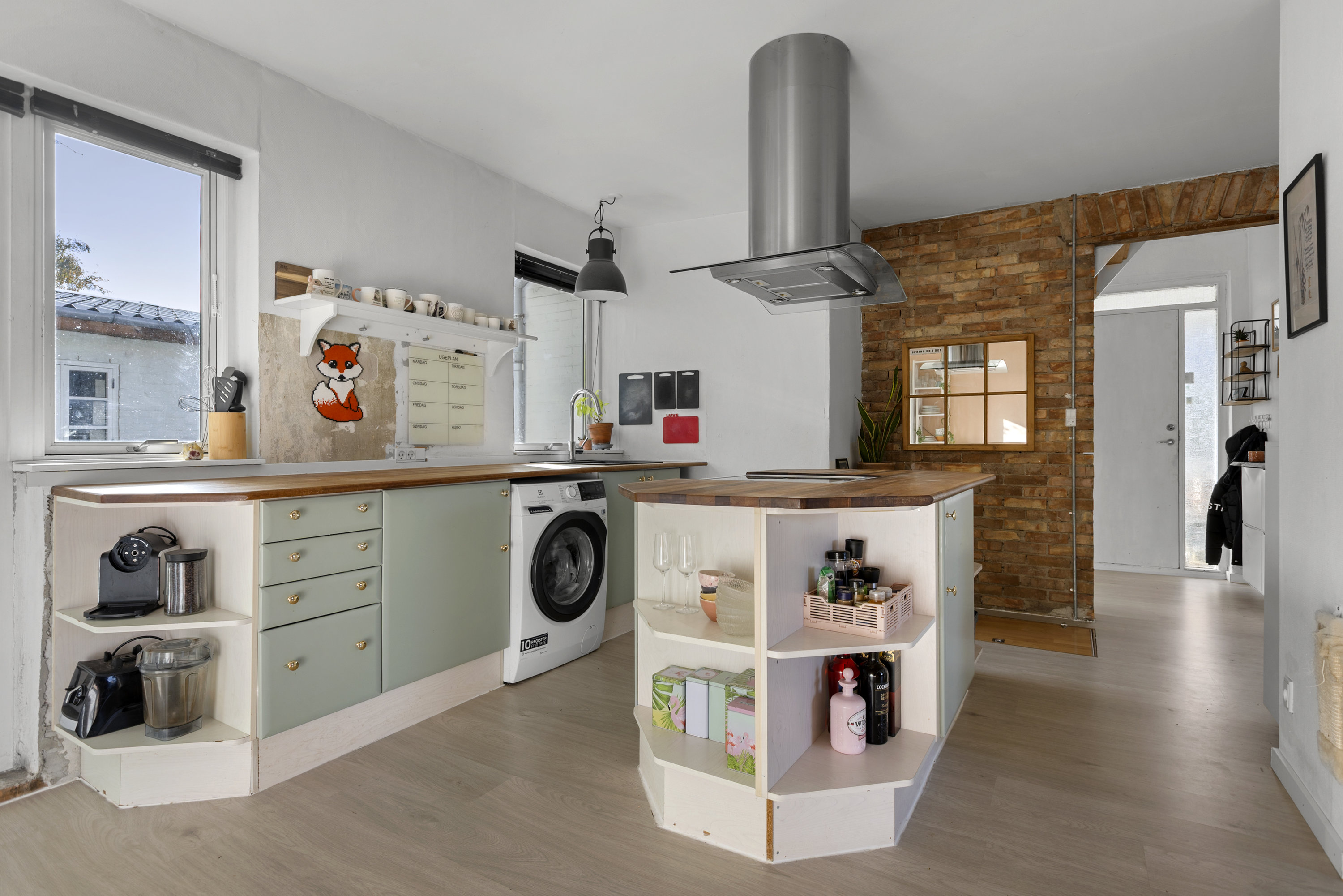 Fremhævet køkken billede i fuldskærmstilstand. Billede af Holbækvej 14, 4400 Kalundborg