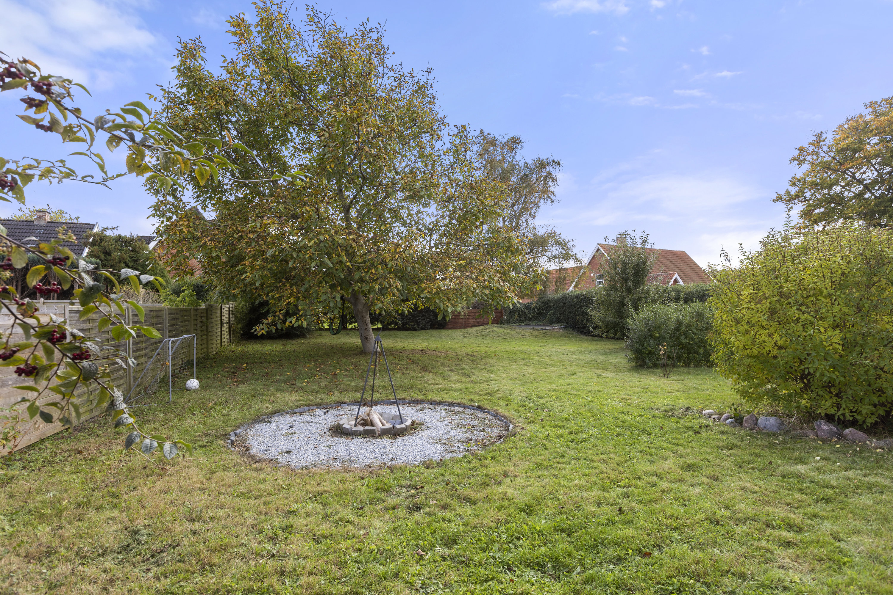 Miniaturebillede 1: have. Billede af Holbækvej 14, 4400 Kalundborg