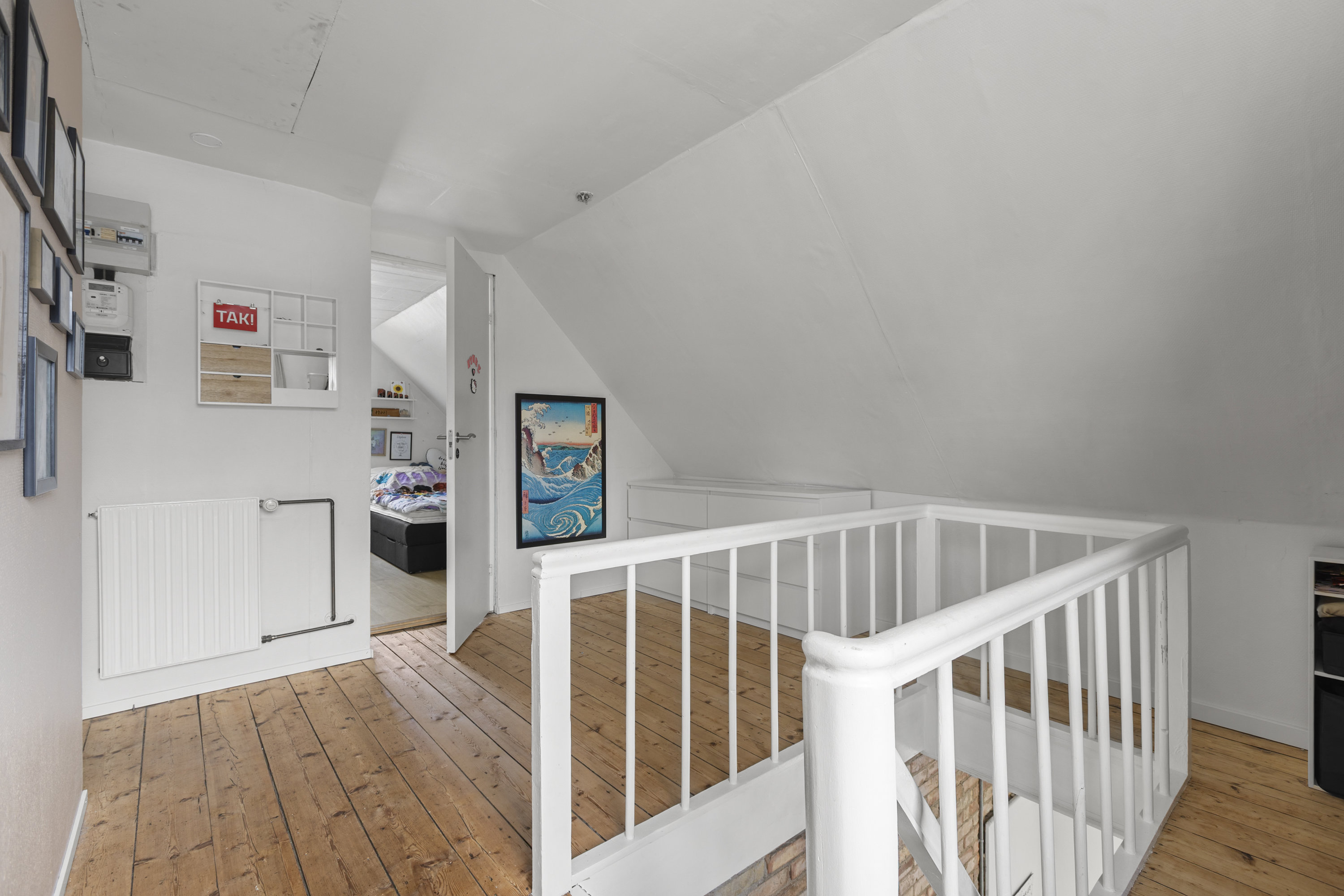 Fremhævet gang billede i fuldskærmstilstand. Billede af Holbækvej 14, 4400 Kalundborg